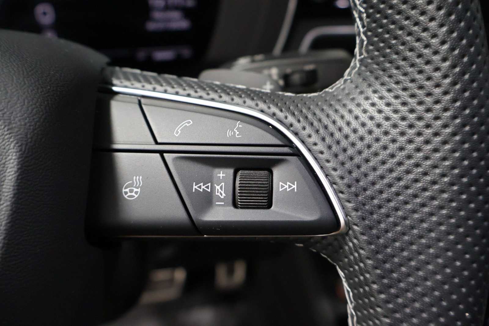 Thumbnail: 2023 Audi S4 - 25