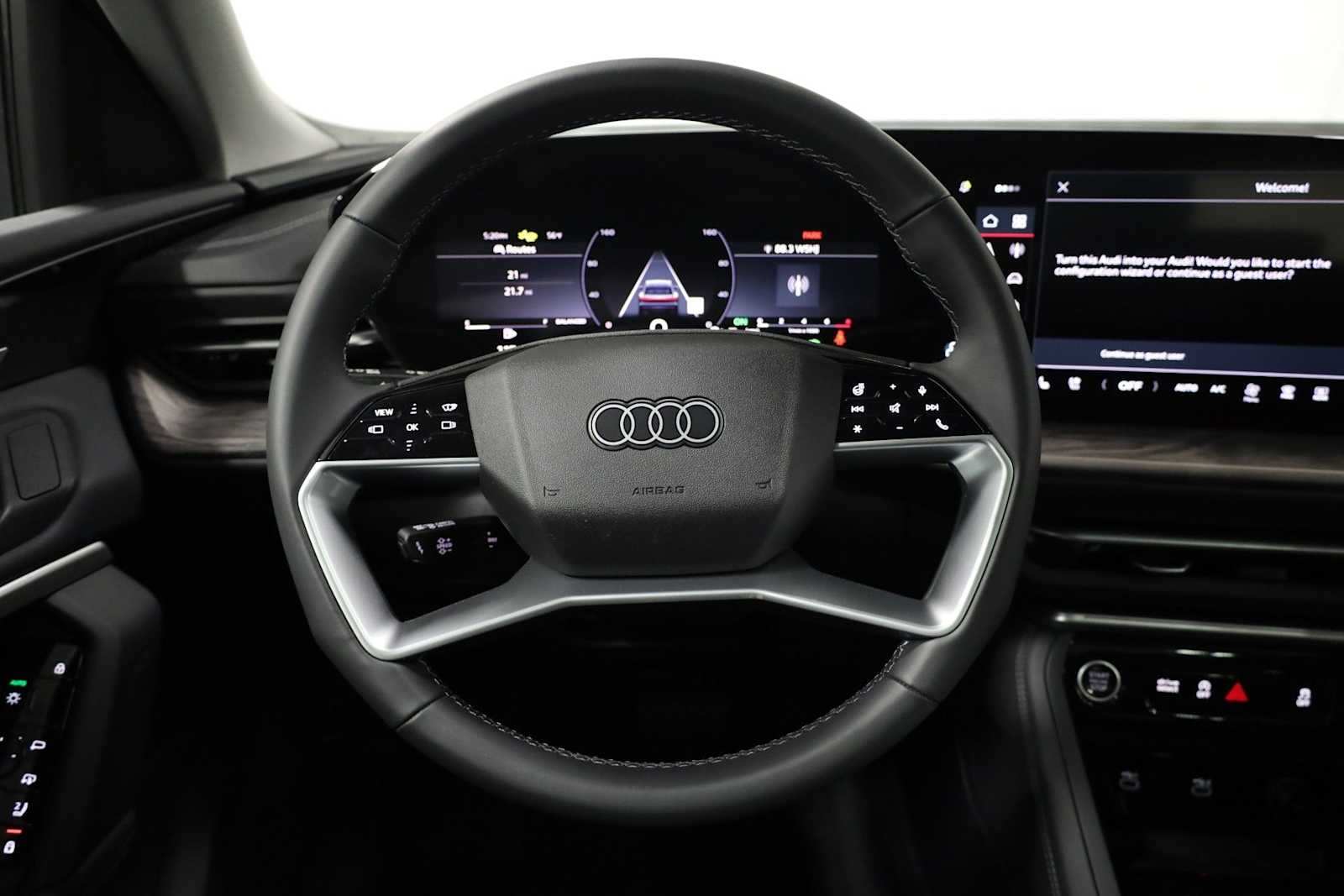 Thumbnail: 2025 Audi Q5 - 24