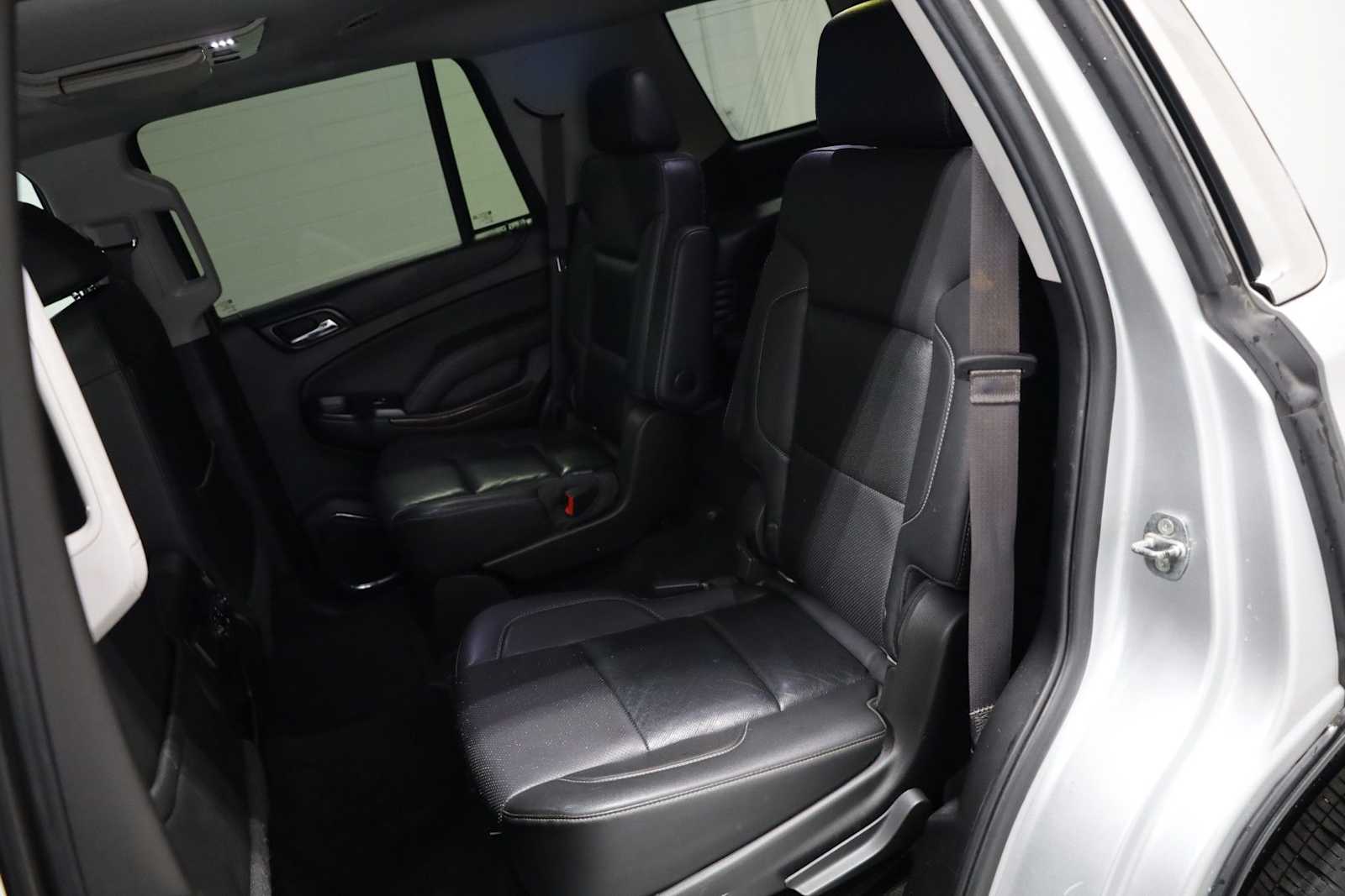 Thumbnail: 2017 GMC Yukon - 33