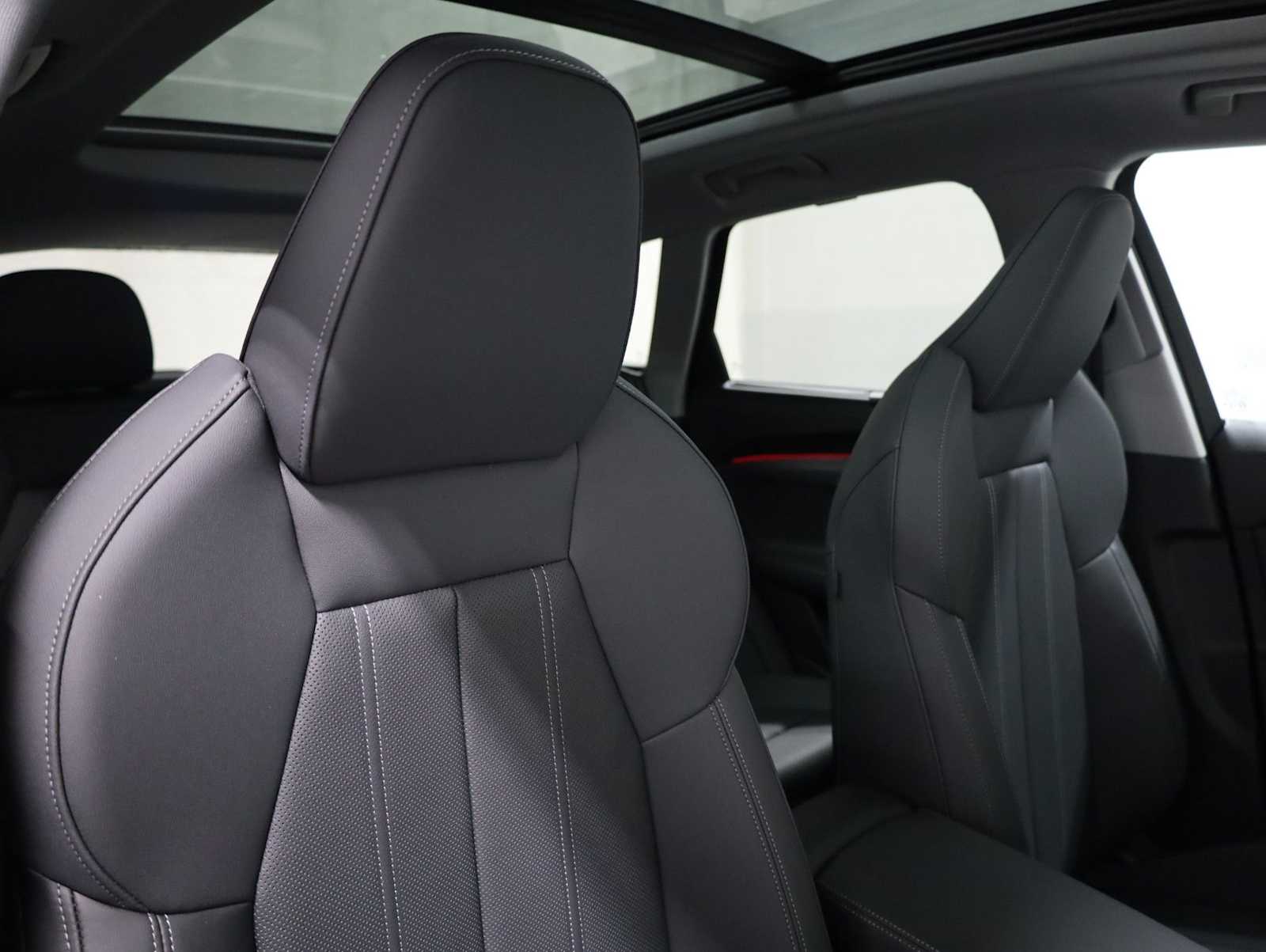 Thumbnail: 2026 Audi Q5 - 20