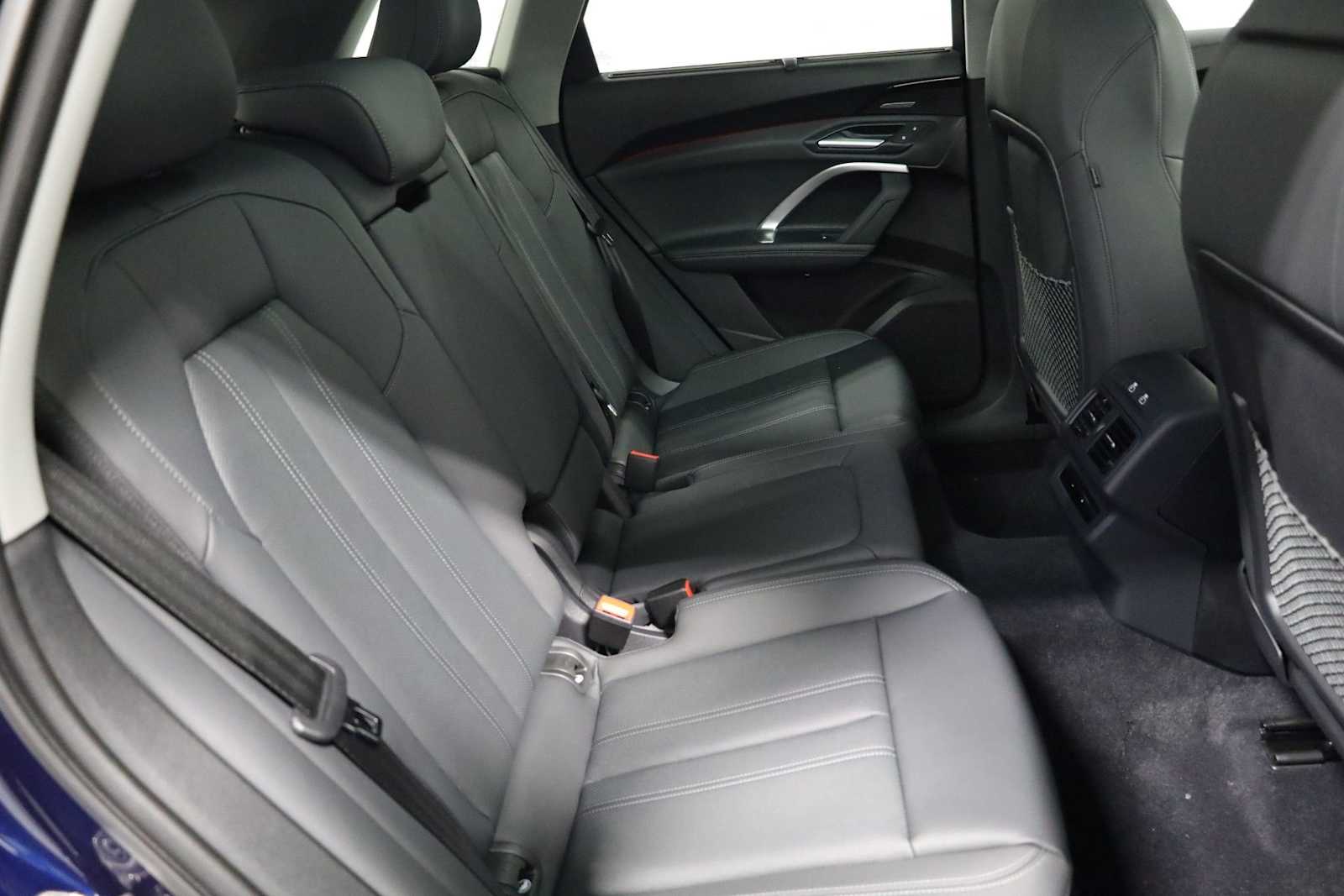 Thumbnail: 2025 Audi Q5 - 34