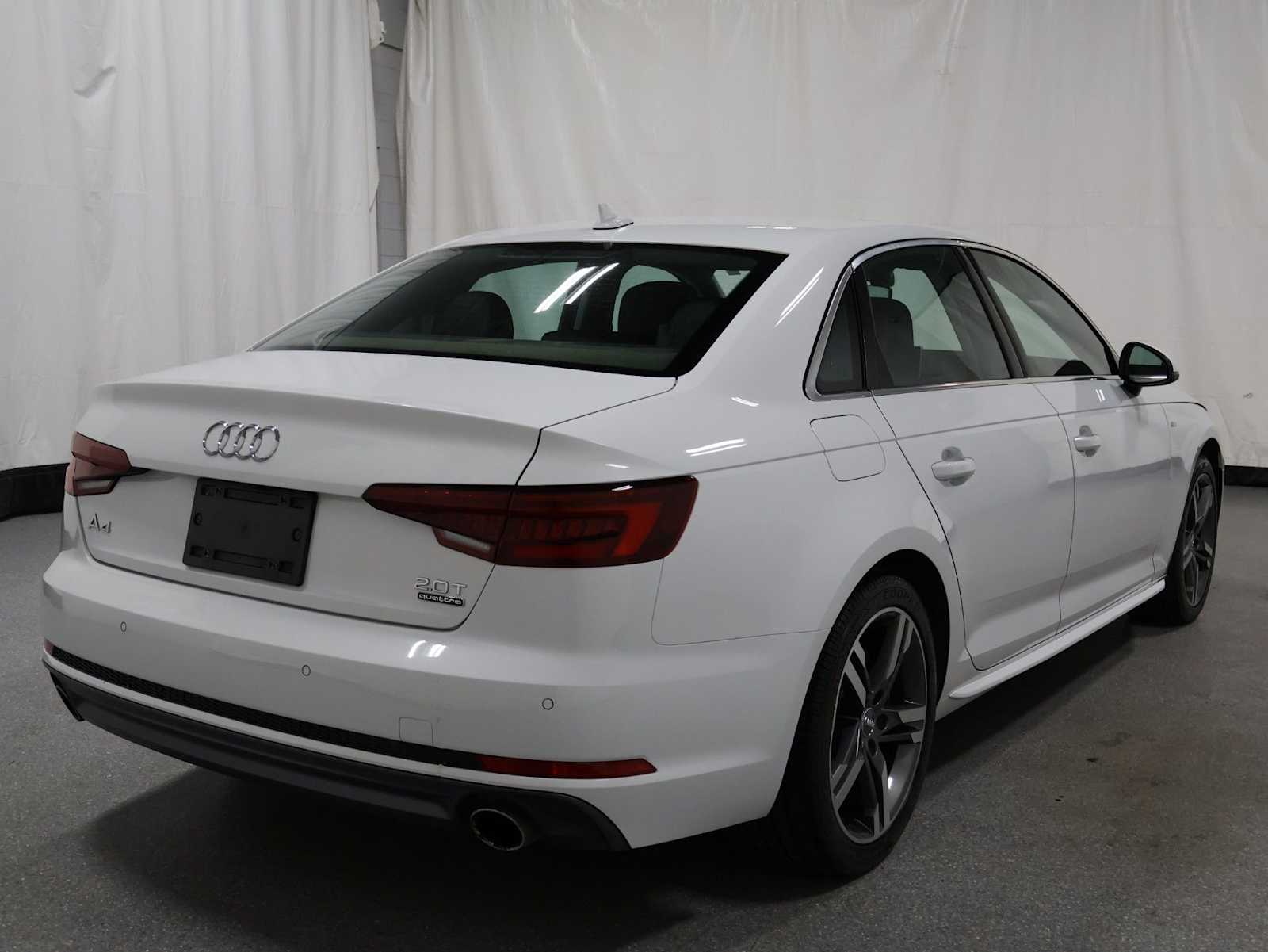 Thumbnail: 2018 Audi A4 - 8
