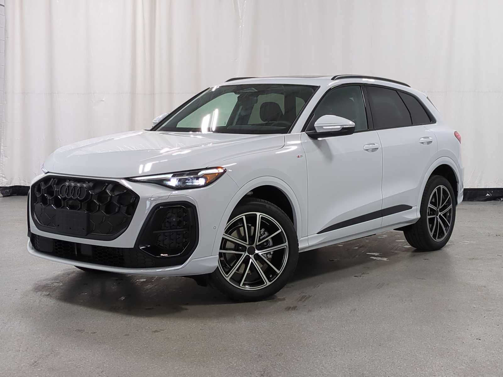 Thumbnail: 2026 Audi Q5 - 2