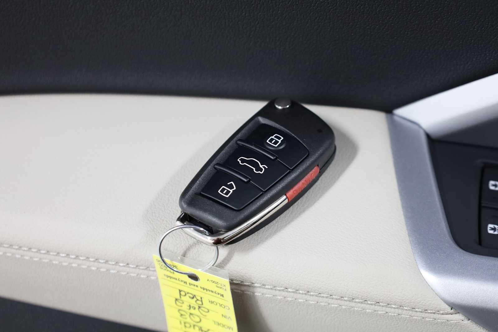 Thumbnail: 2025 Audi Q3 - 40