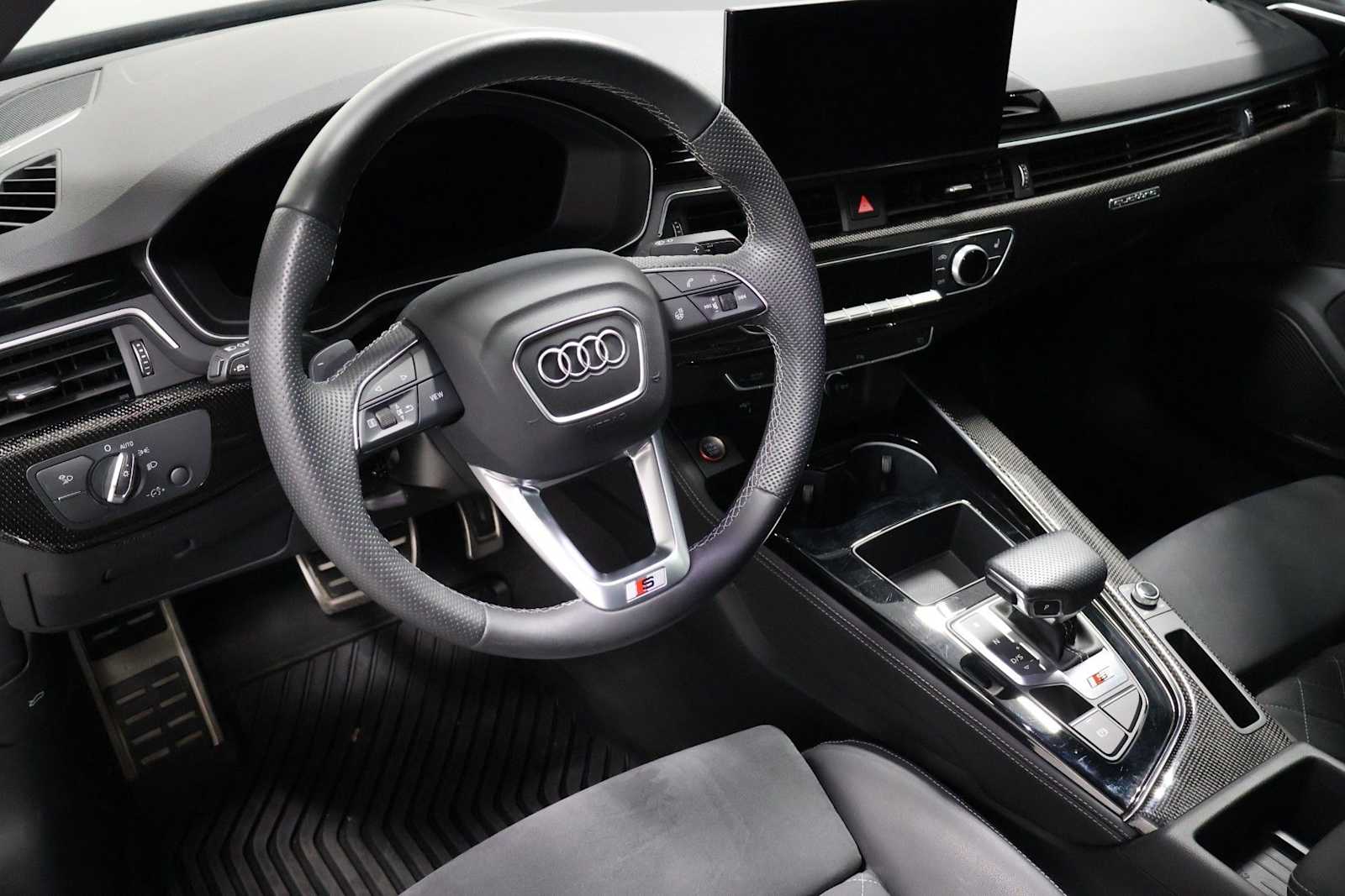 Thumbnail: 2023 Audi S4 - 4