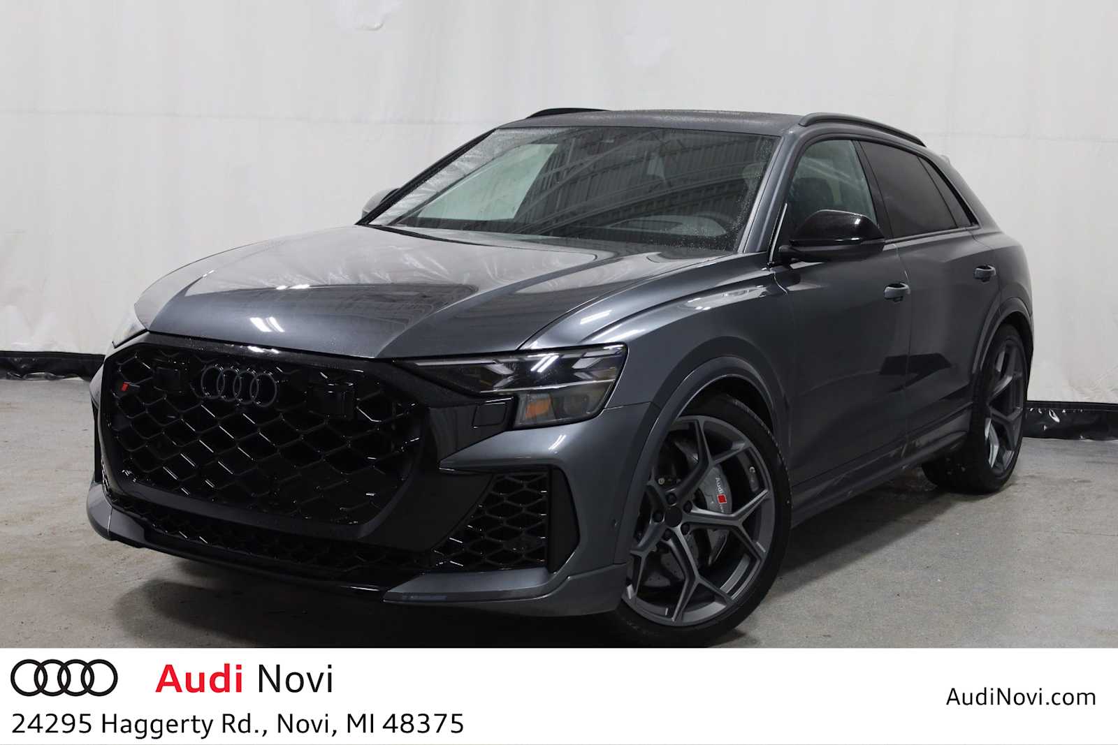 Thumbnail: 2026 Audi RS Q8 - 1