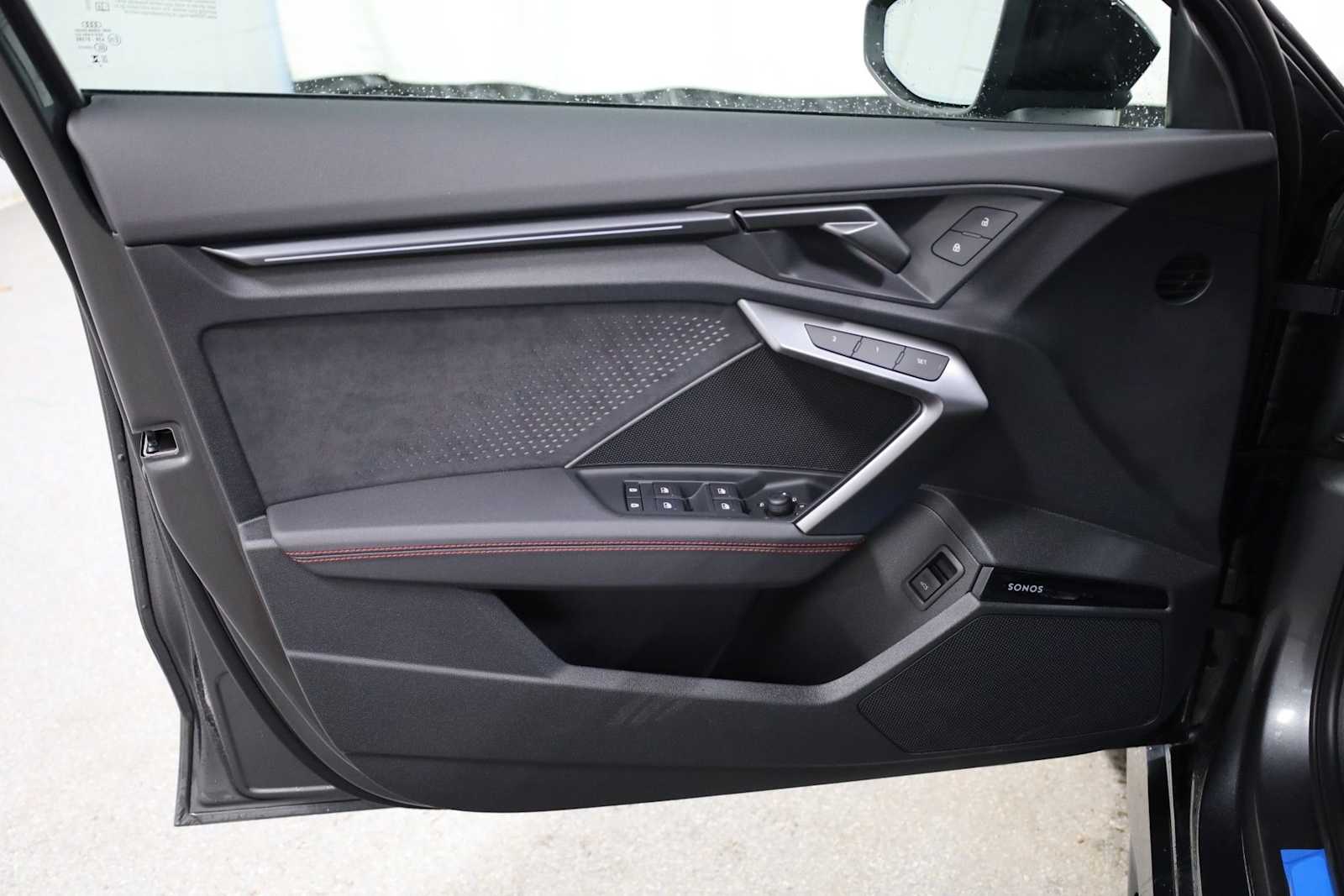 Thumbnail: 2026 Audi RS 3 - 16