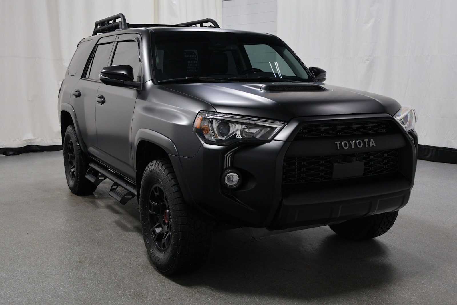 Thumbnail: 2023 Toyota 4Runner - 13