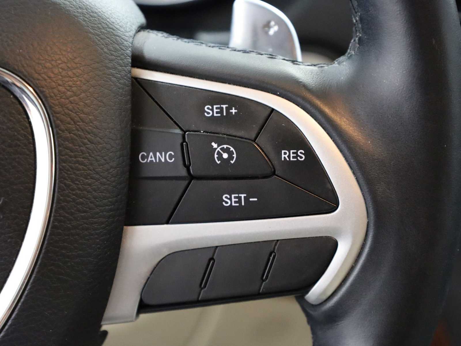 Thumbnail: 2014 Dodge Durango - 25