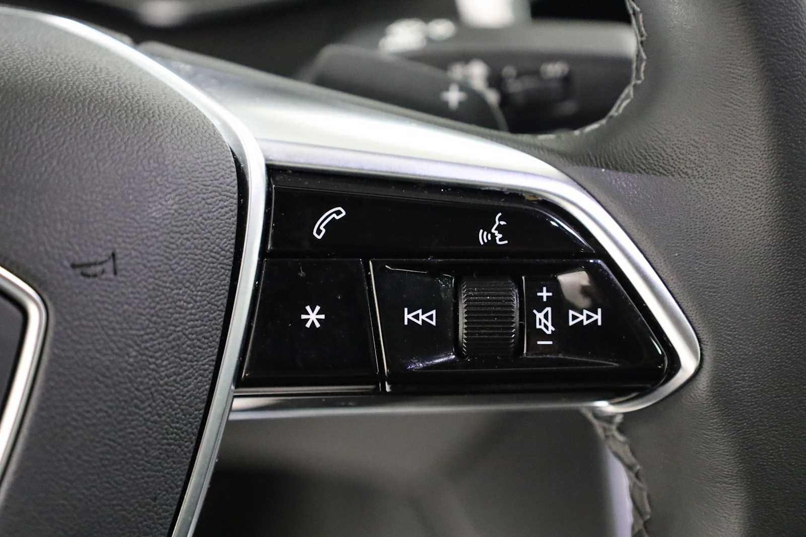 Thumbnail: 2025 Audi A6 - 26