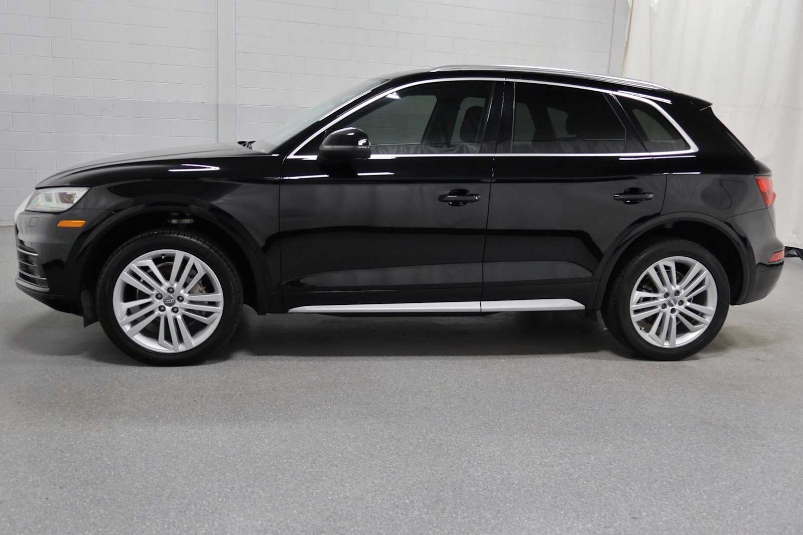Thumbnail: 2020 Audi Q5 - 2