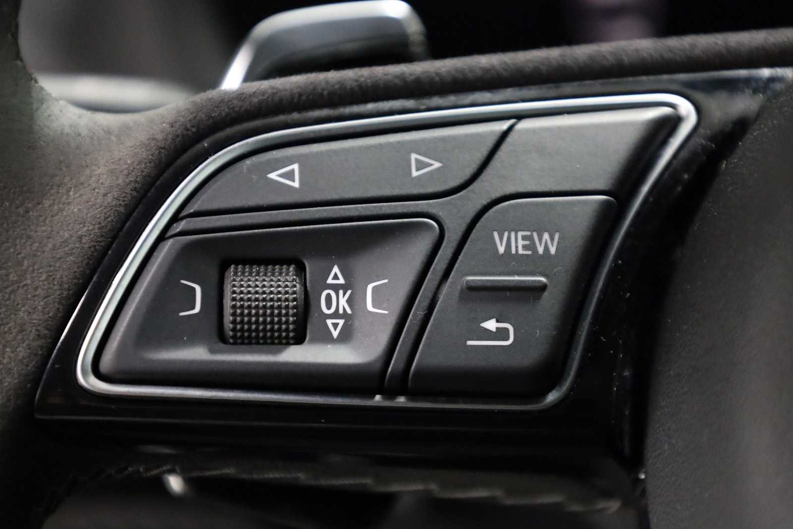 Thumbnail: 2018 Audi RS 3 - 26