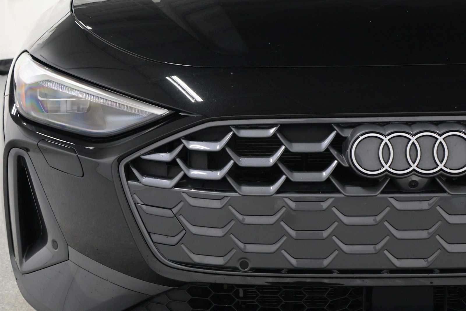 Thumbnail: 2025 Audi A5 - 15