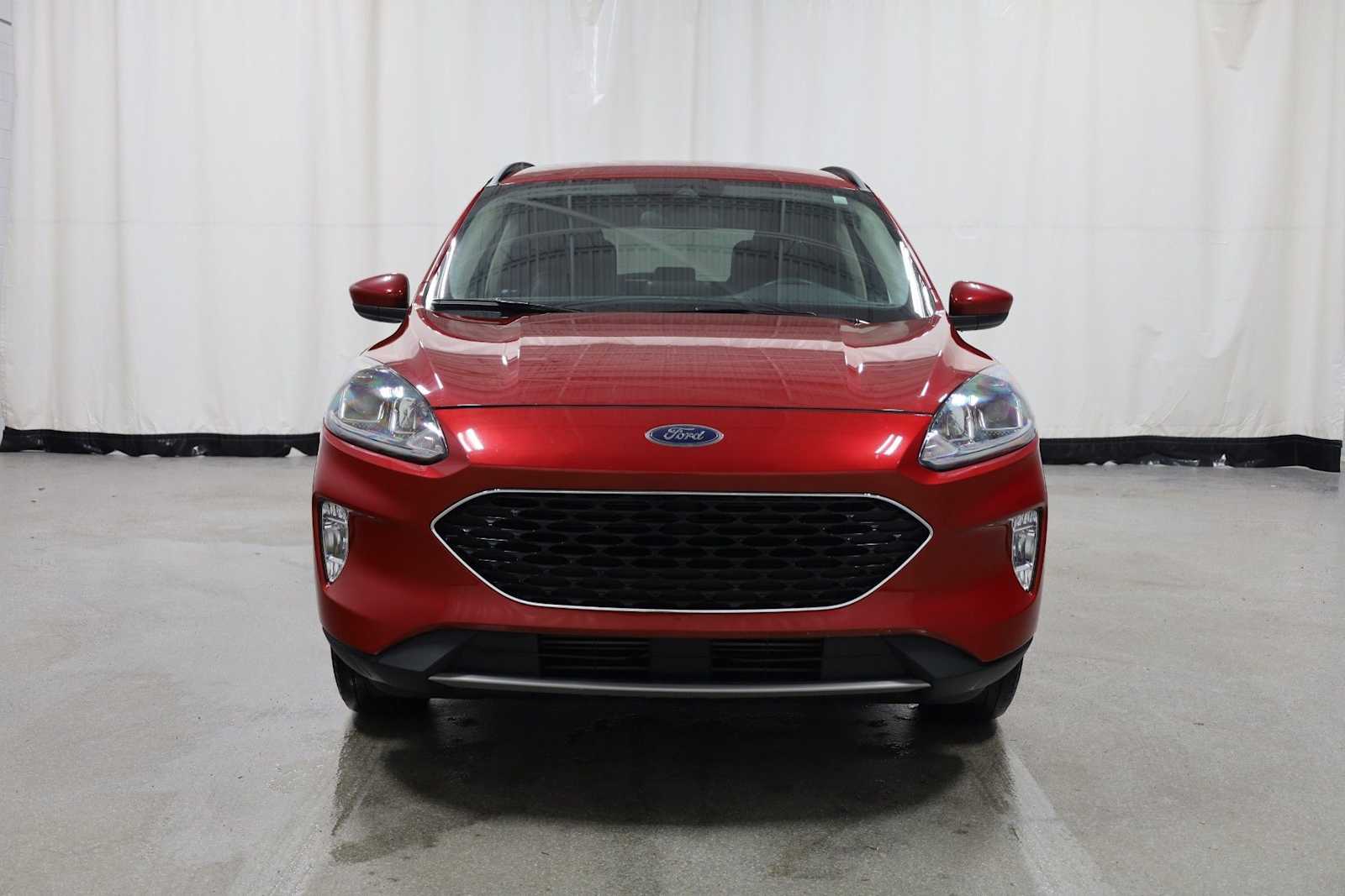 Thumbnail: 2020 Ford Escape - 14