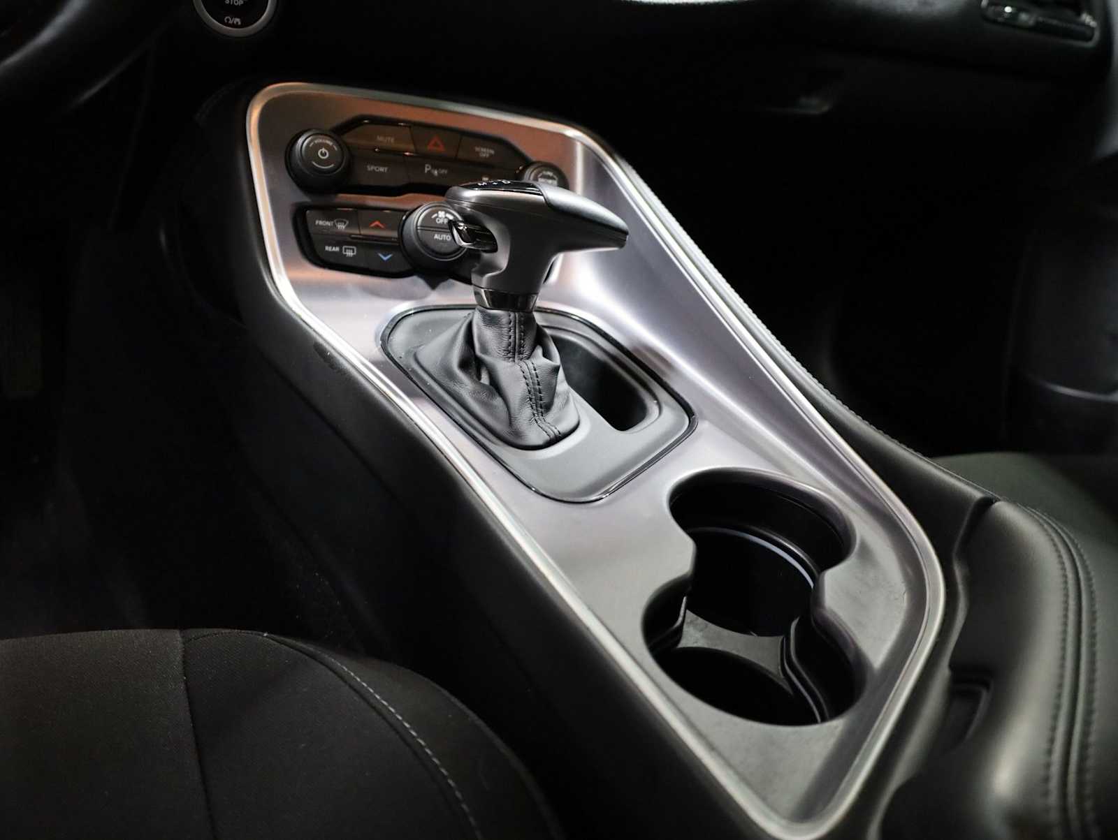 Thumbnail: 2019 Dodge Challenger - 27