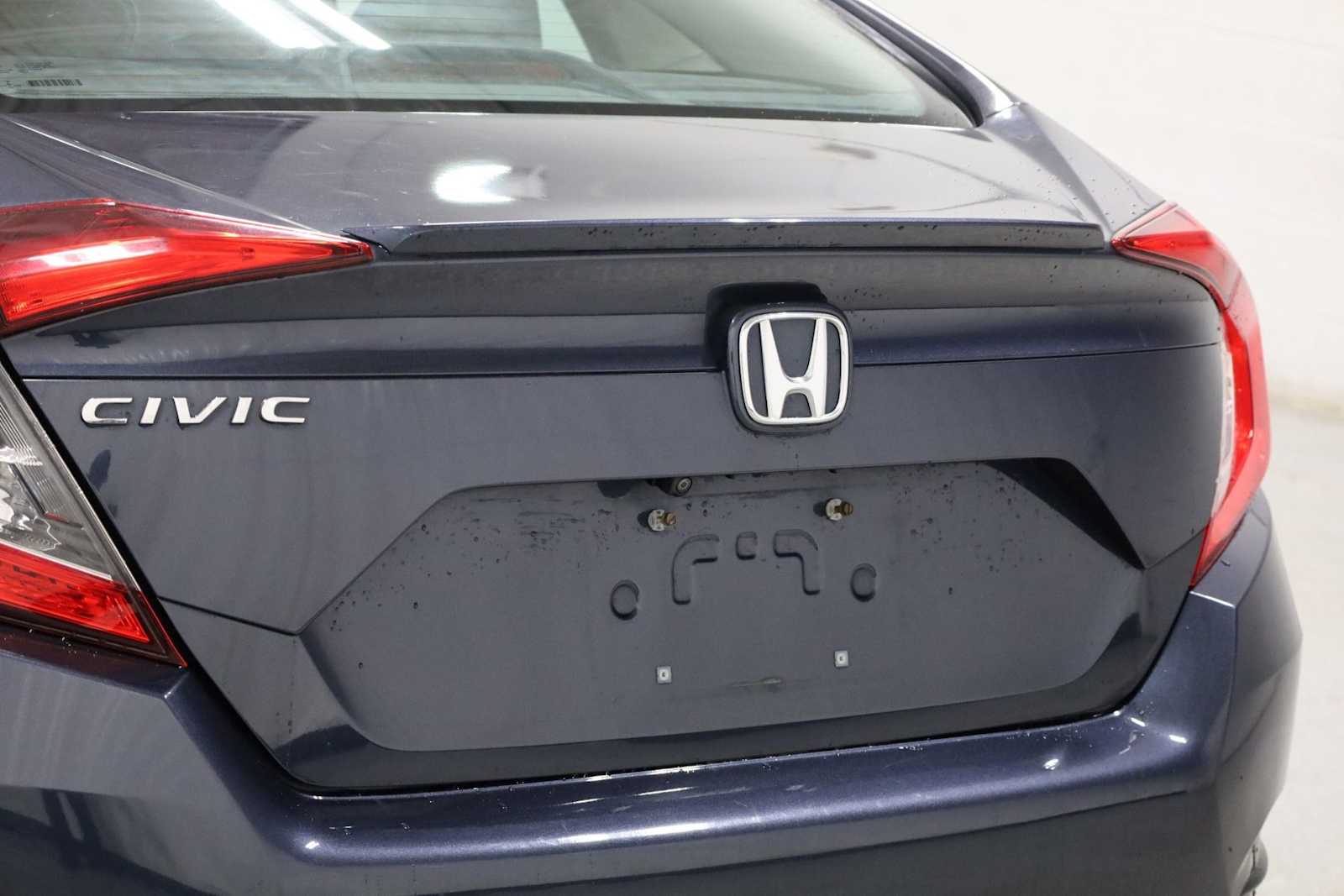 Thumbnail: 2016 Honda Civic - 9