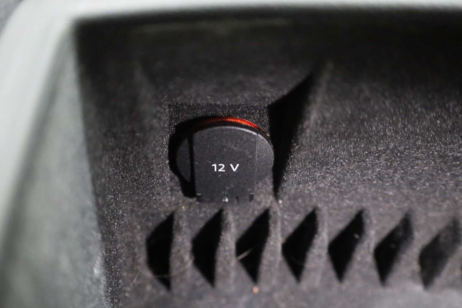 Thumbnail: 2010 Audi Q5 - 32