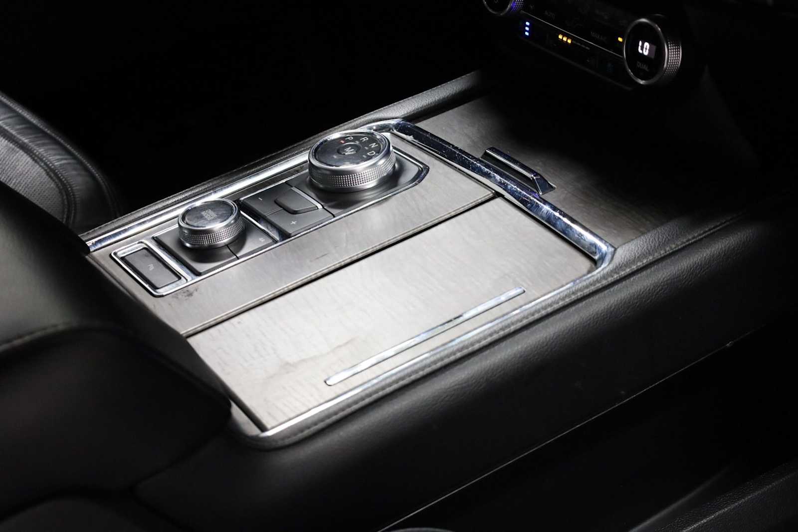 Thumbnail: 2019 Ford Expedition - 20