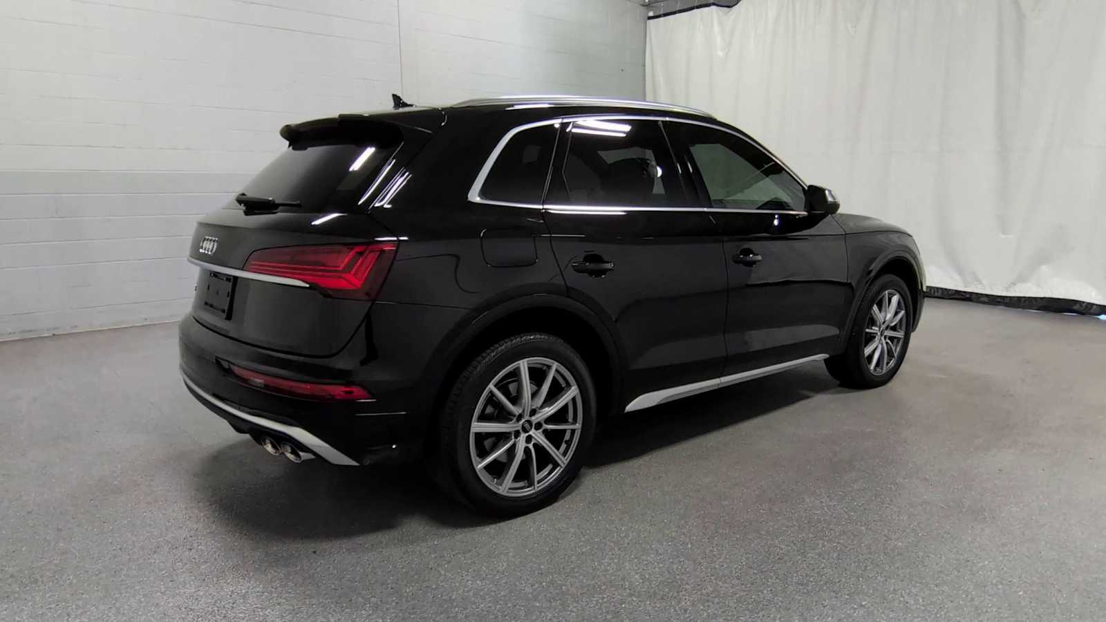 2023 Audi SQ5 Premium Plus photo 4
