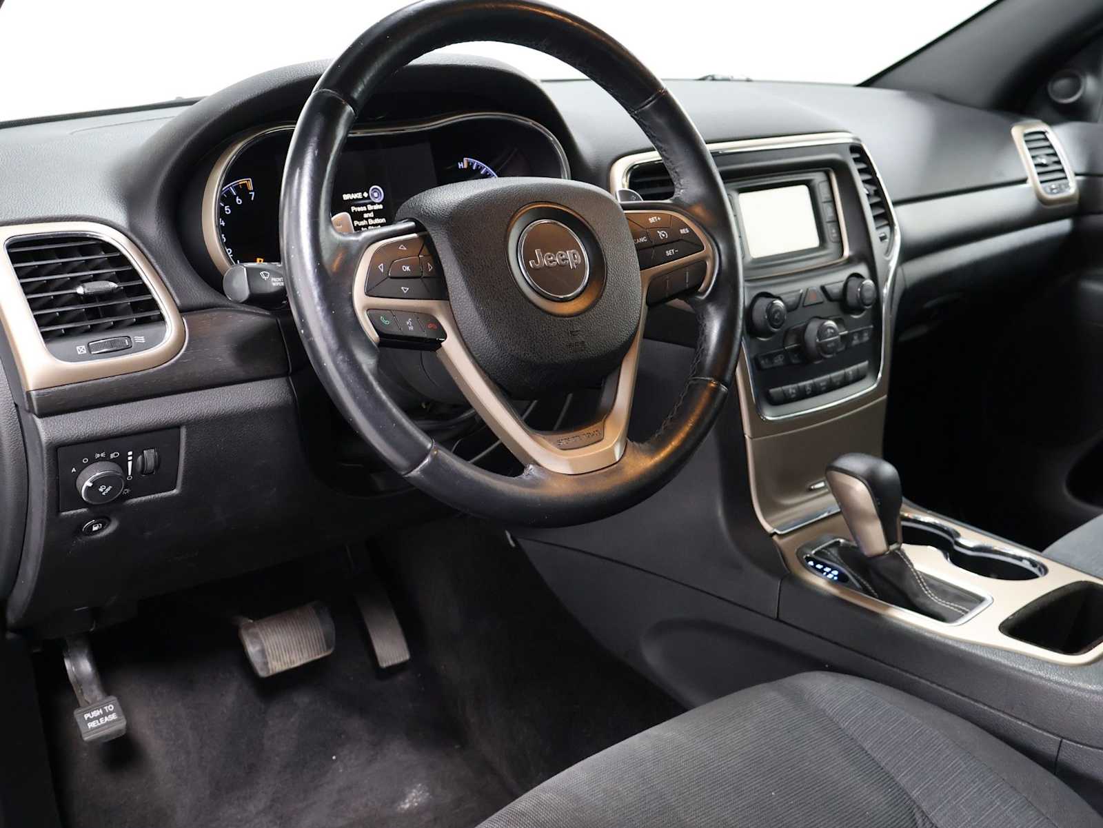 Thumbnail: 2017 Jeep Grand Cherokee - 4