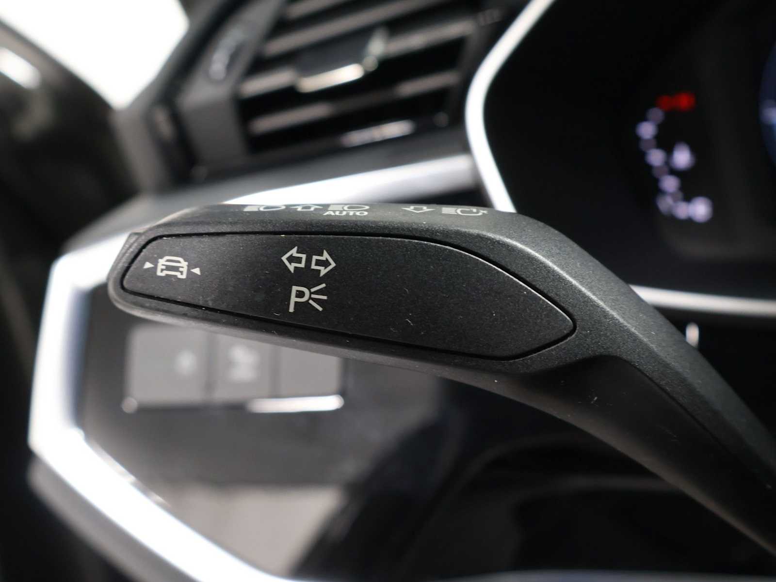 Thumbnail: 2023 Audi Q3 - 27