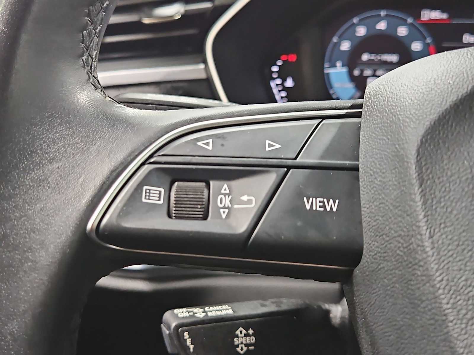 Thumbnail: 2022 Audi Q3 - 25