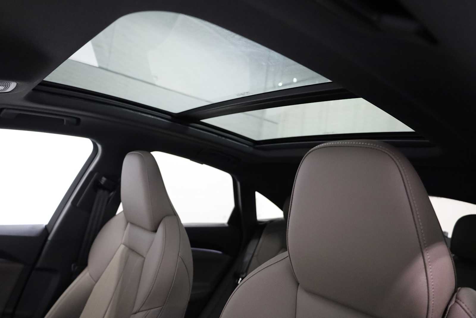 Thumbnail: 2025 Audi Q5 - 19