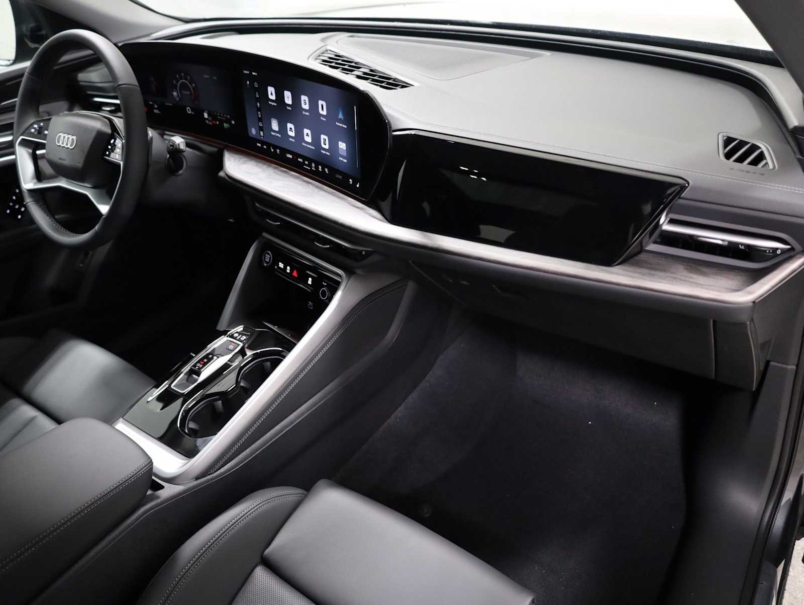 Thumbnail: 2026 Audi Q5 - 6