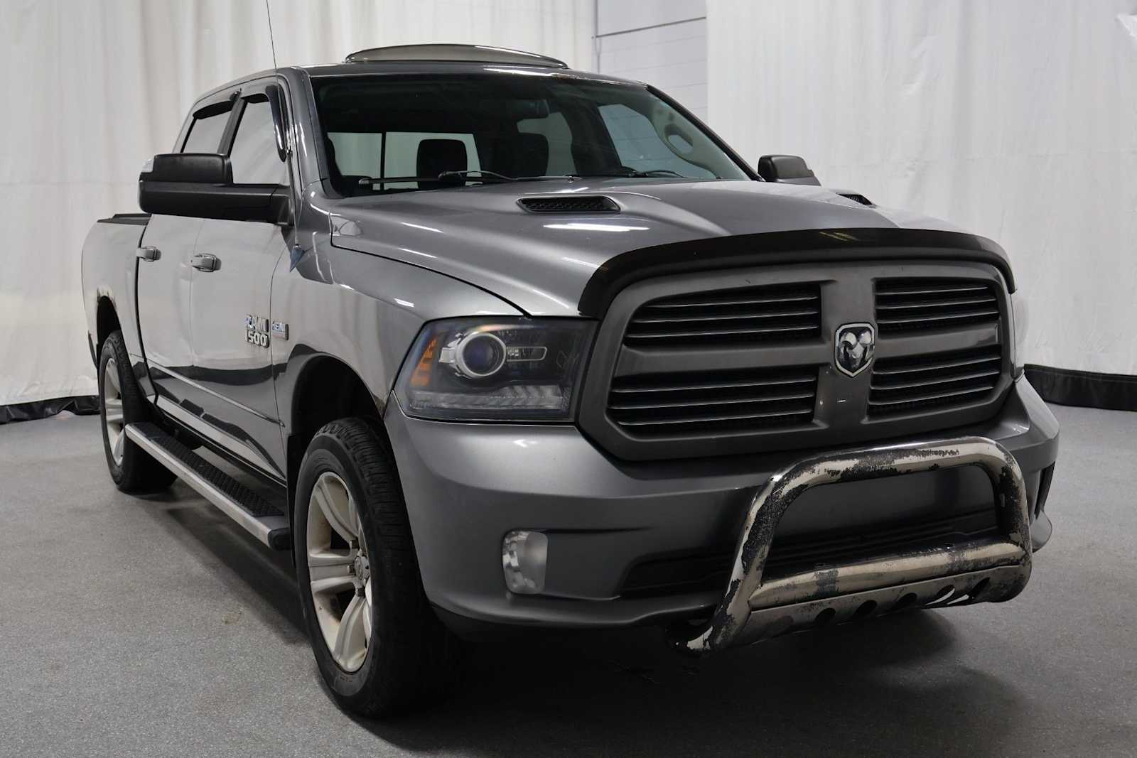 Thumbnail: 2013 RAM 1500 - 13