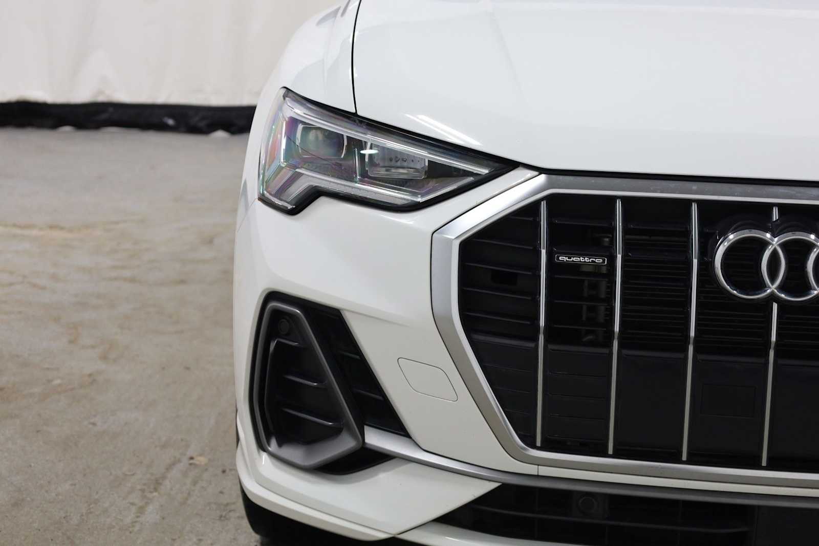 Thumbnail: 2023 Audi Q3 - 15