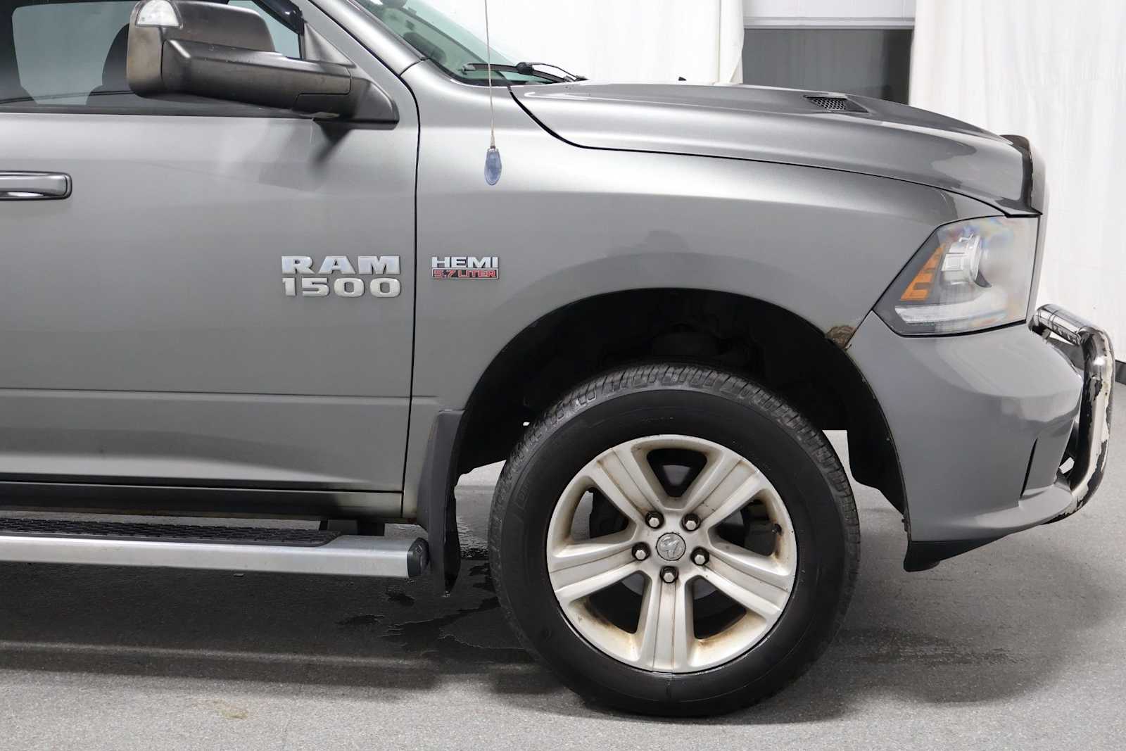 Thumbnail: 2013 RAM 1500 - 11