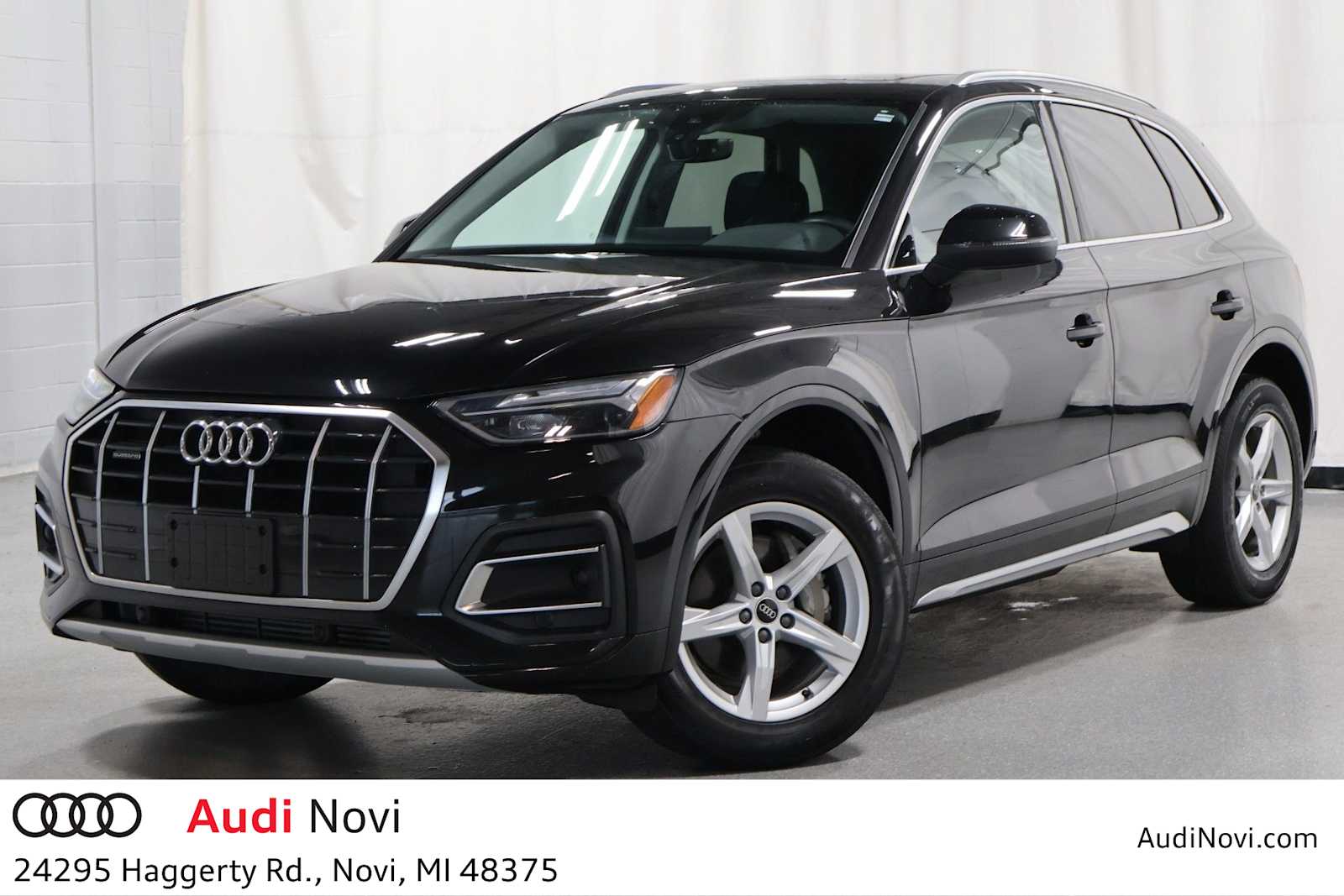 Thumbnail: 2023 Audi Q5 - 1