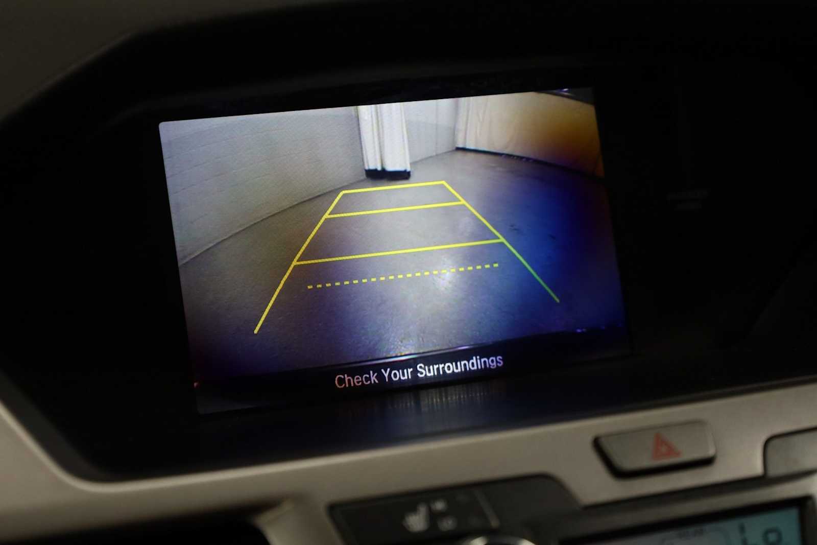 Thumbnail: 2015 Honda Odyssey - 30