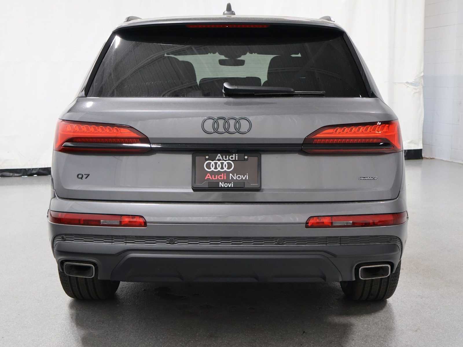 Thumbnail: 2026 Audi Q7 - 6