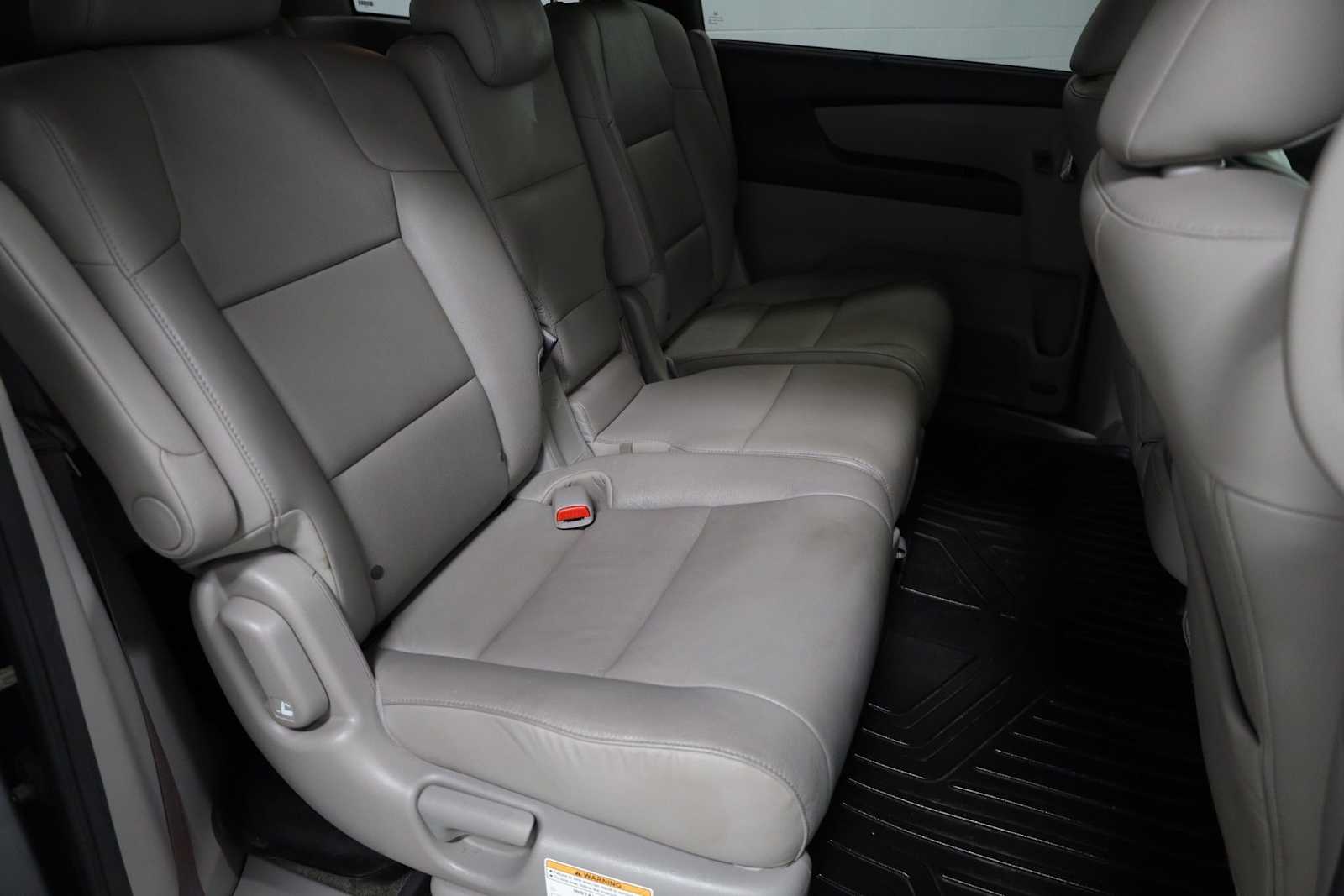 Thumbnail: 2015 Honda Odyssey - 33