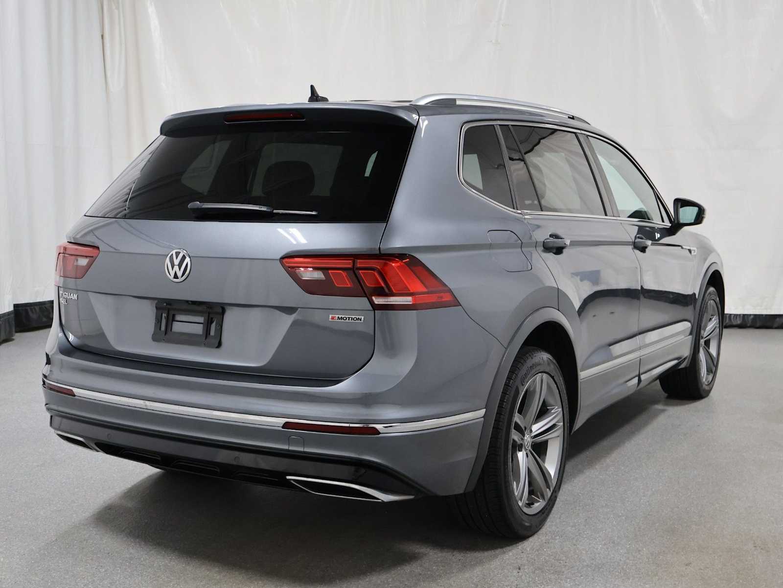 Thumbnail: 2019 Volkswagen Tiguan - 9