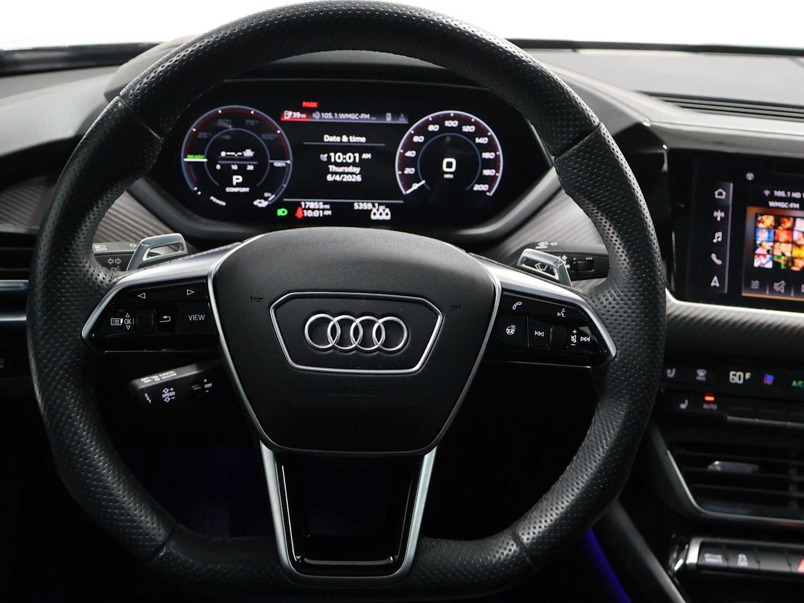 Thumbnail: 2023 Audi e-tron GT - 22