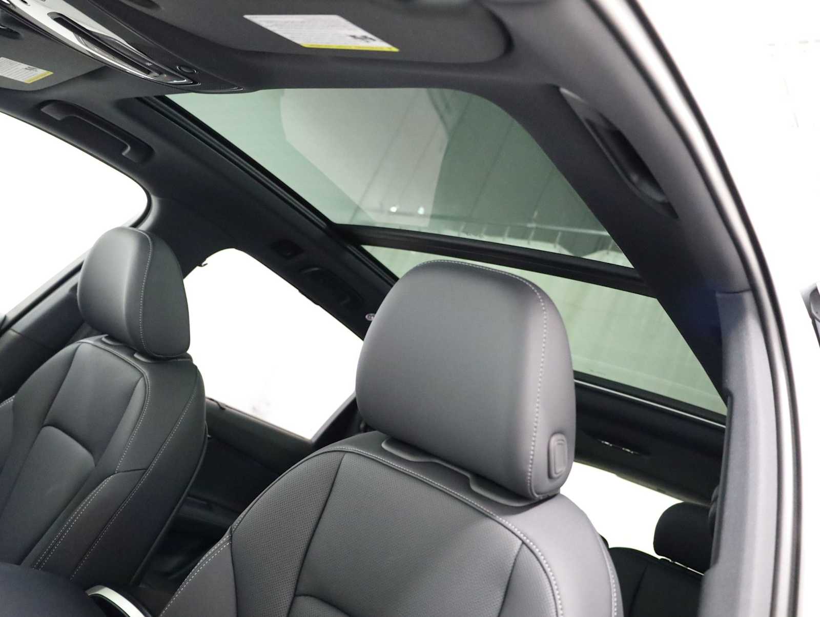 Thumbnail: 2026 Audi Q7 - 19