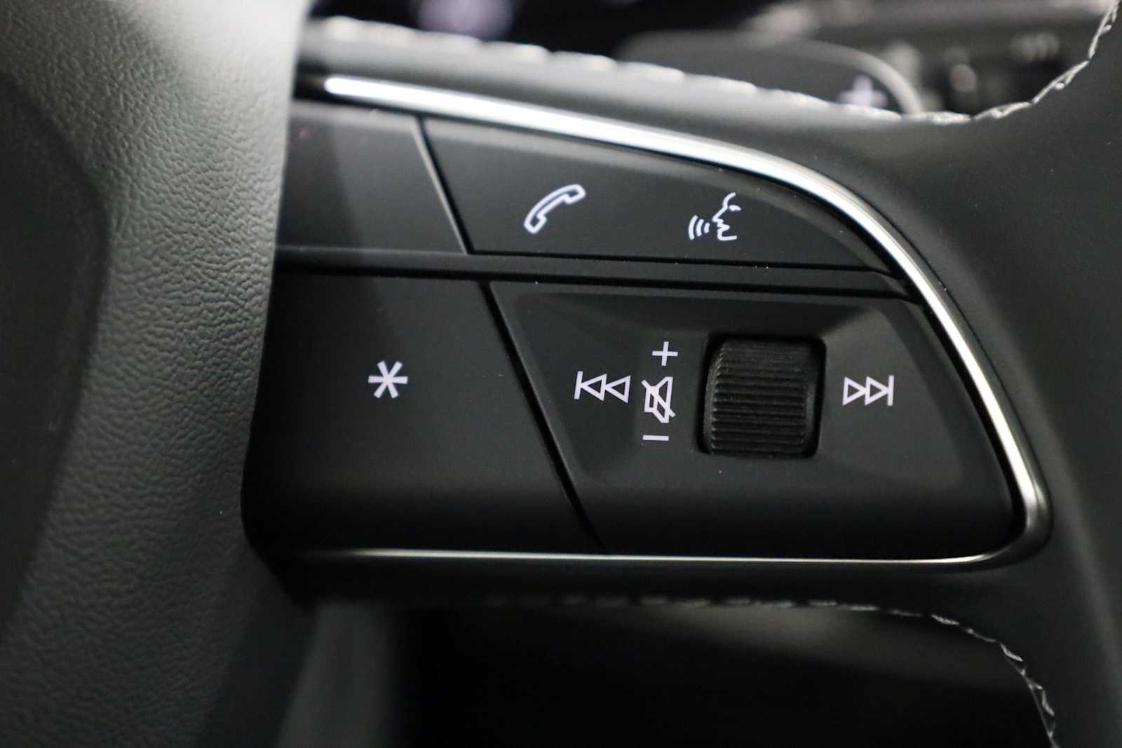 Thumbnail: 2026 Audi Q7 - 26