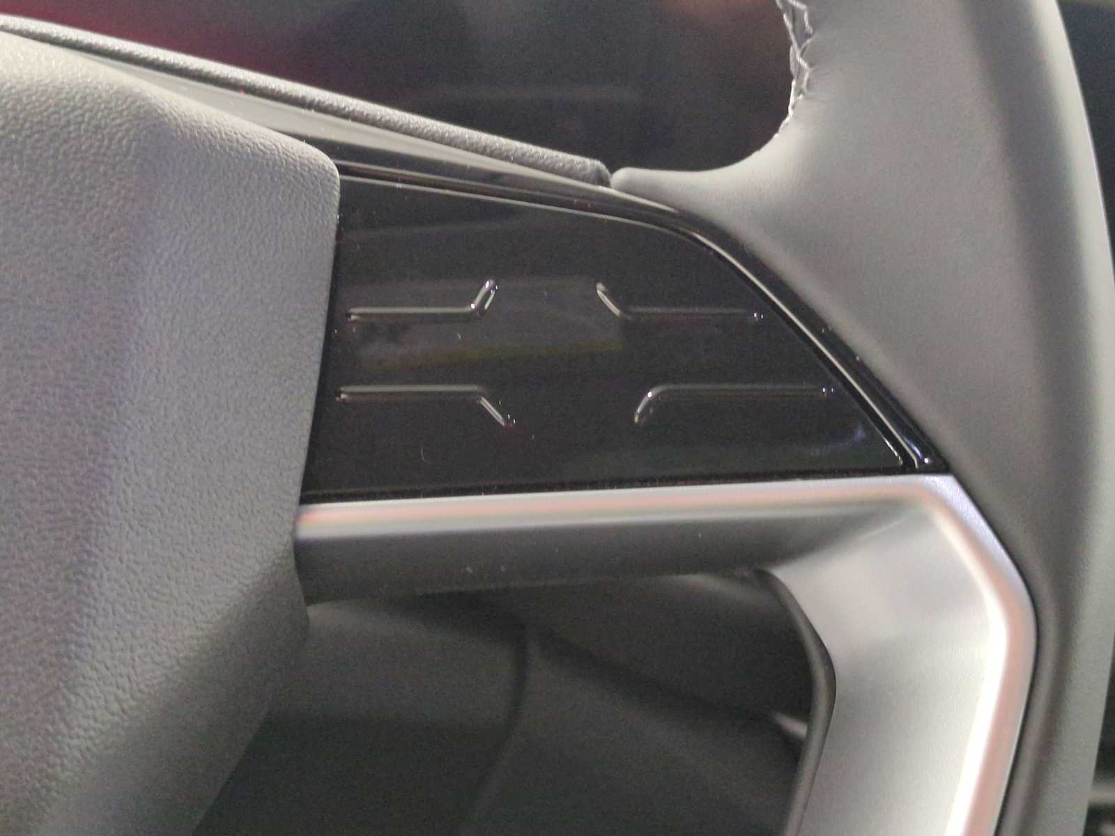 Thumbnail: 2025 Audi Q5 - 19