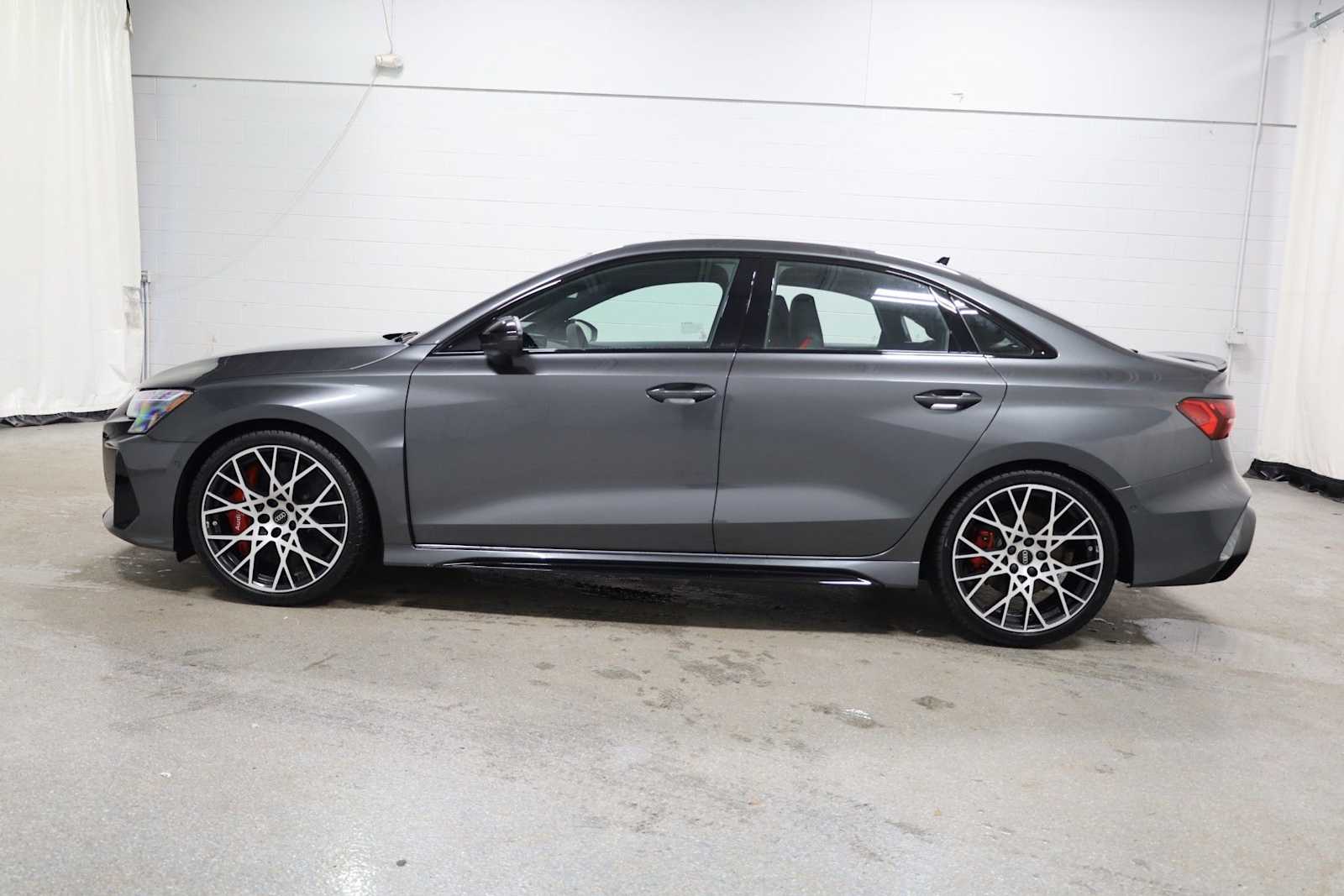 Thumbnail: 2026 Audi RS 3 - 2