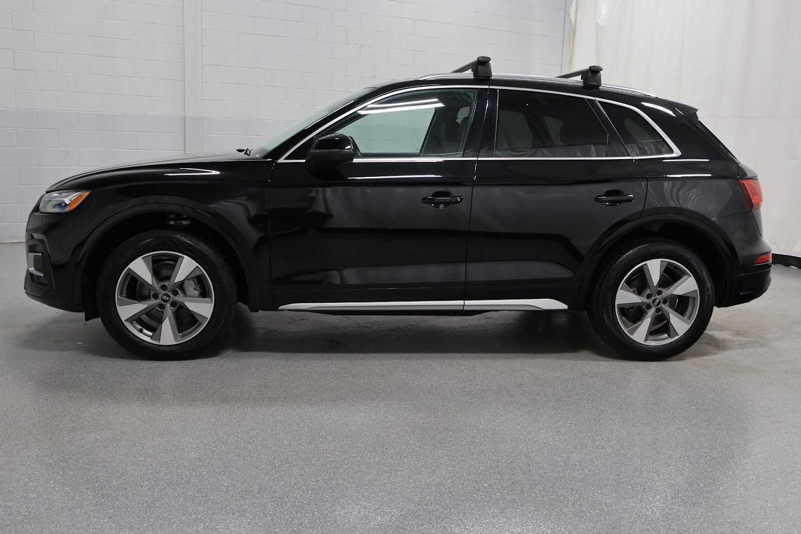 Thumbnail: 2023 Audi Q5 - 2