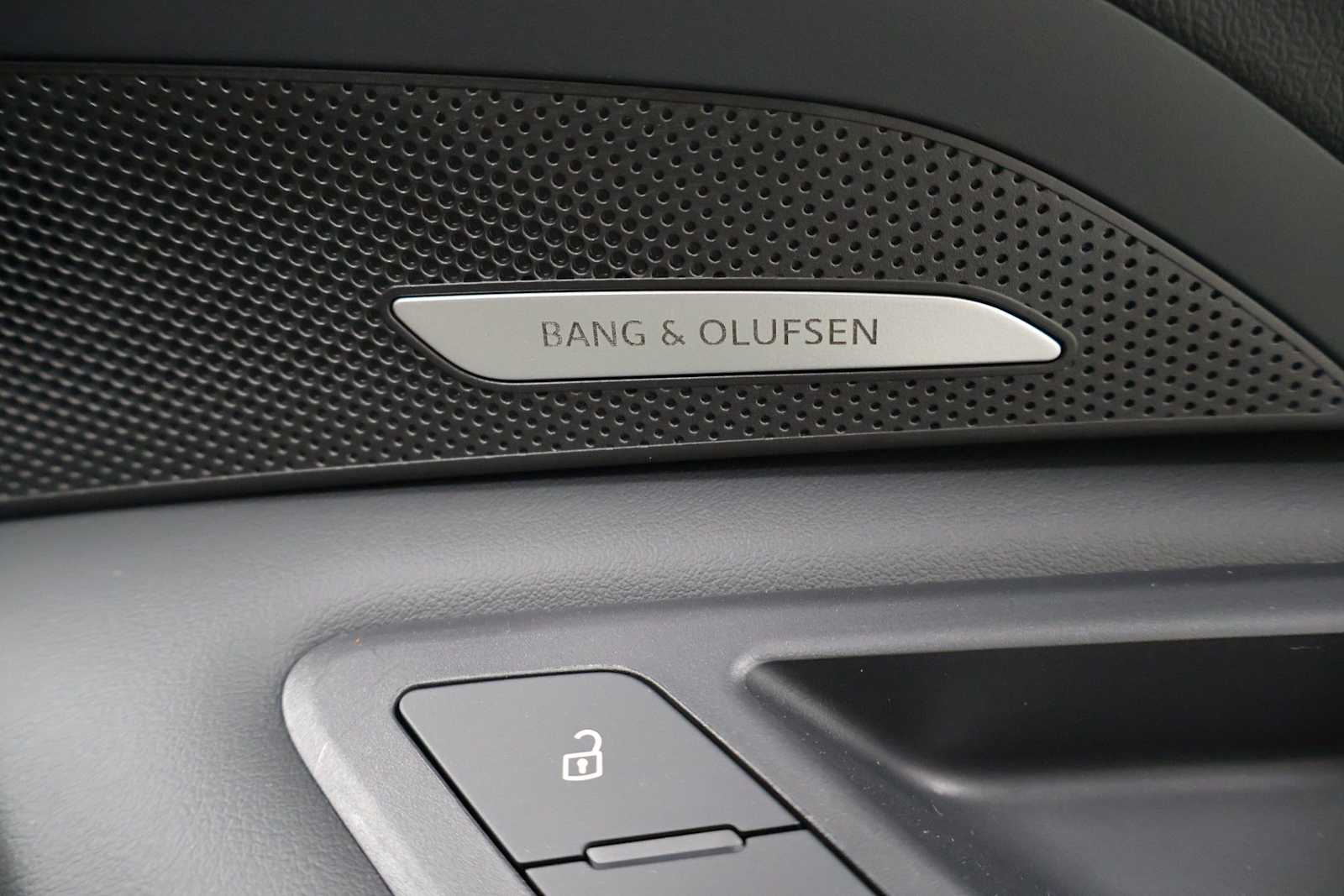 Thumbnail: 2026 Audi Q5 - 17