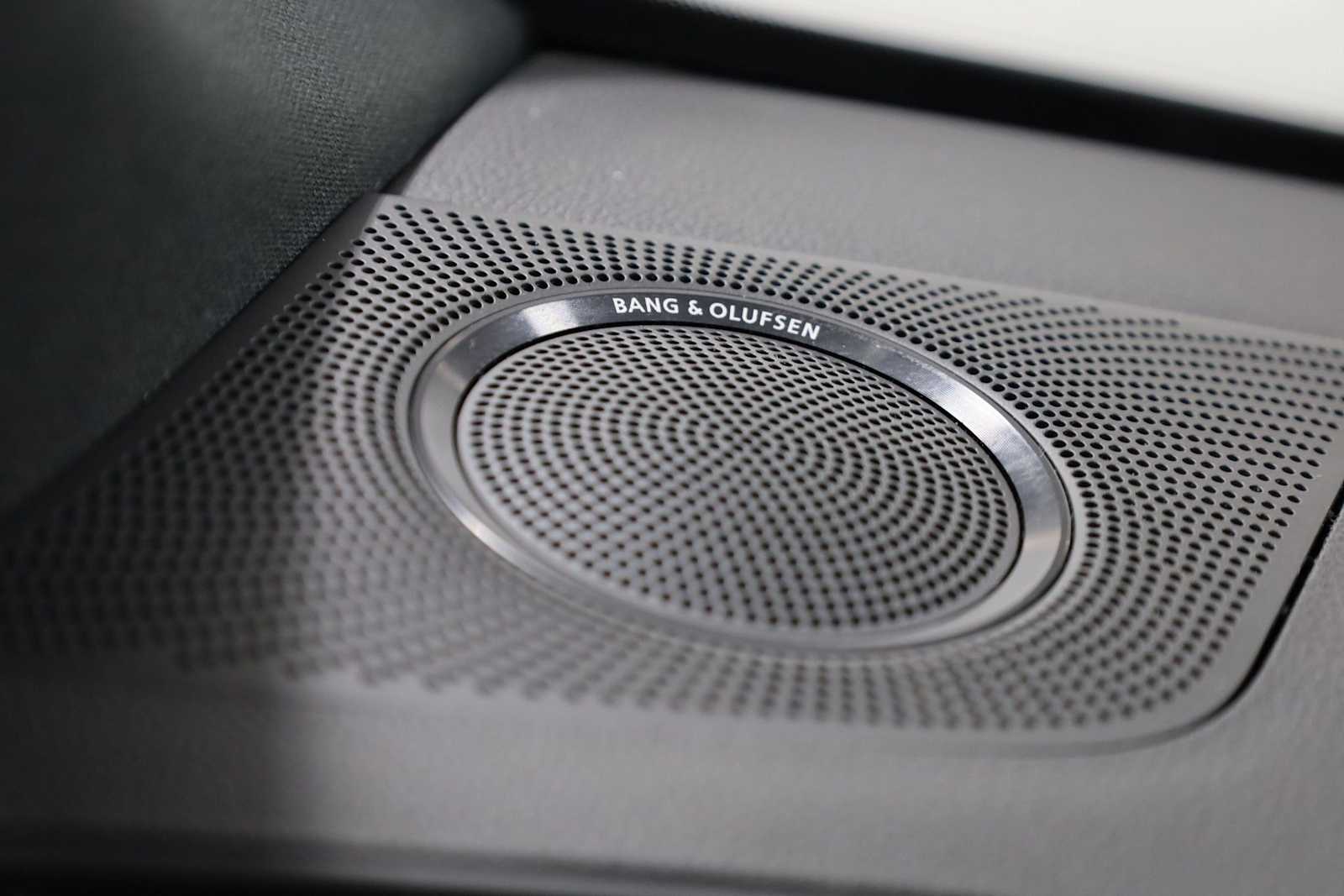 Thumbnail: 2014 Audi Q5 - 17