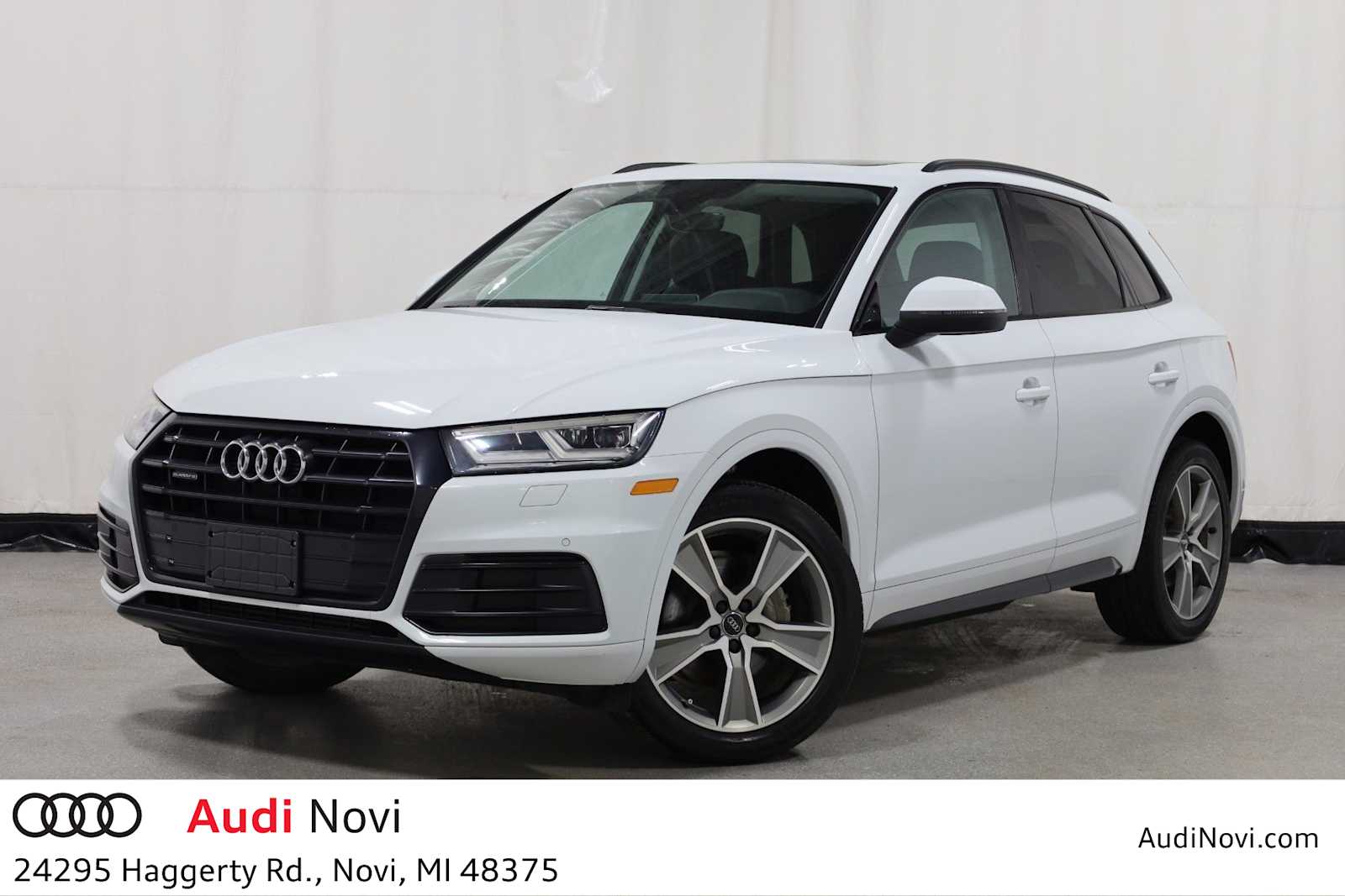 Thumbnail: 2019 Audi Q5 - 1