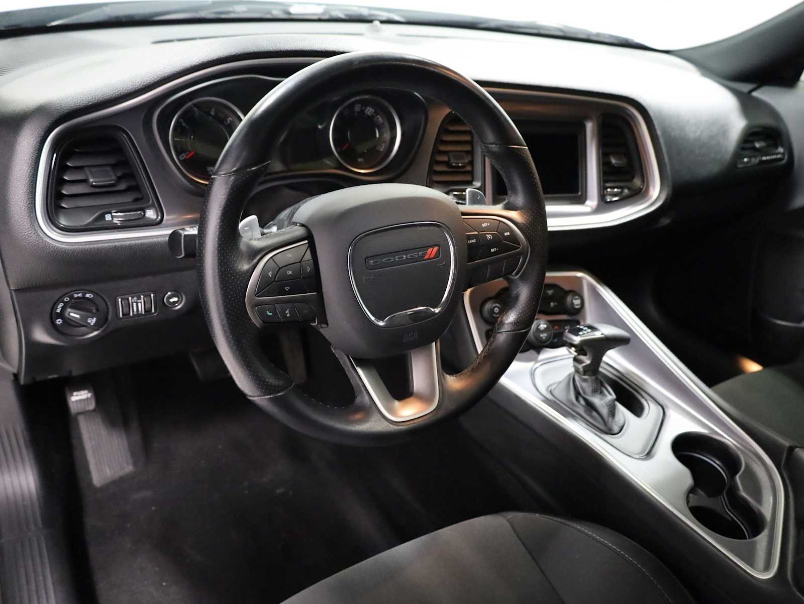 Thumbnail: 2019 Dodge Challenger - 4