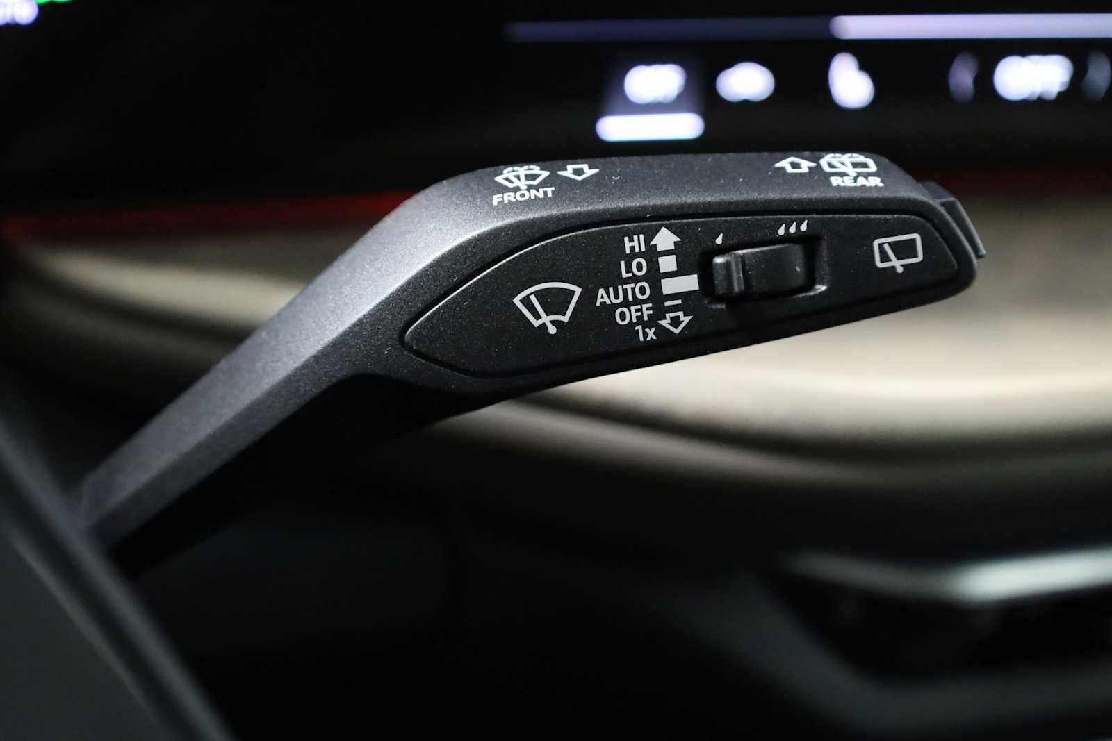 Thumbnail: 2025 Audi Q5 - 24