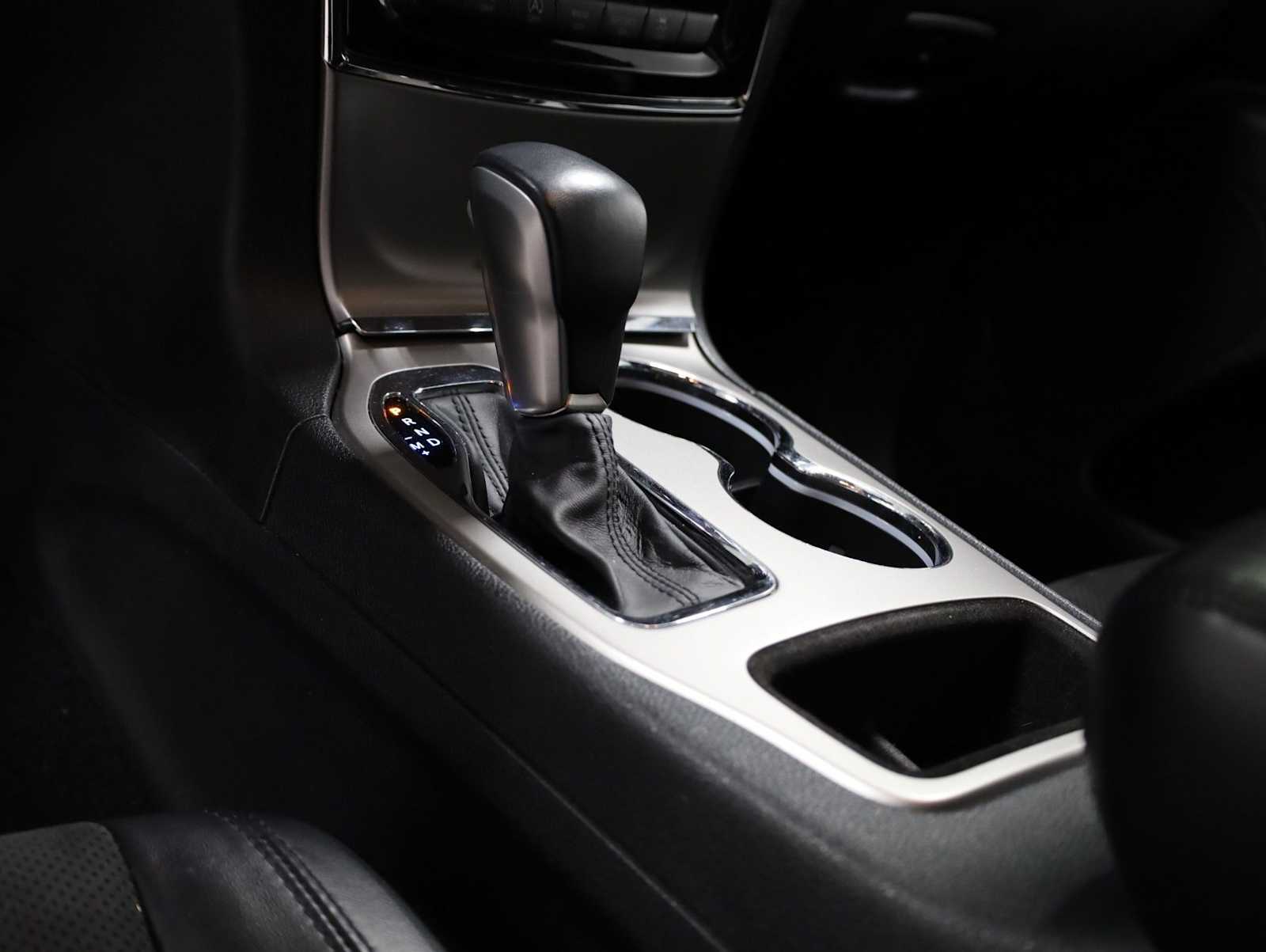 Thumbnail: 2019 Jeep Grand Cherokee - 27