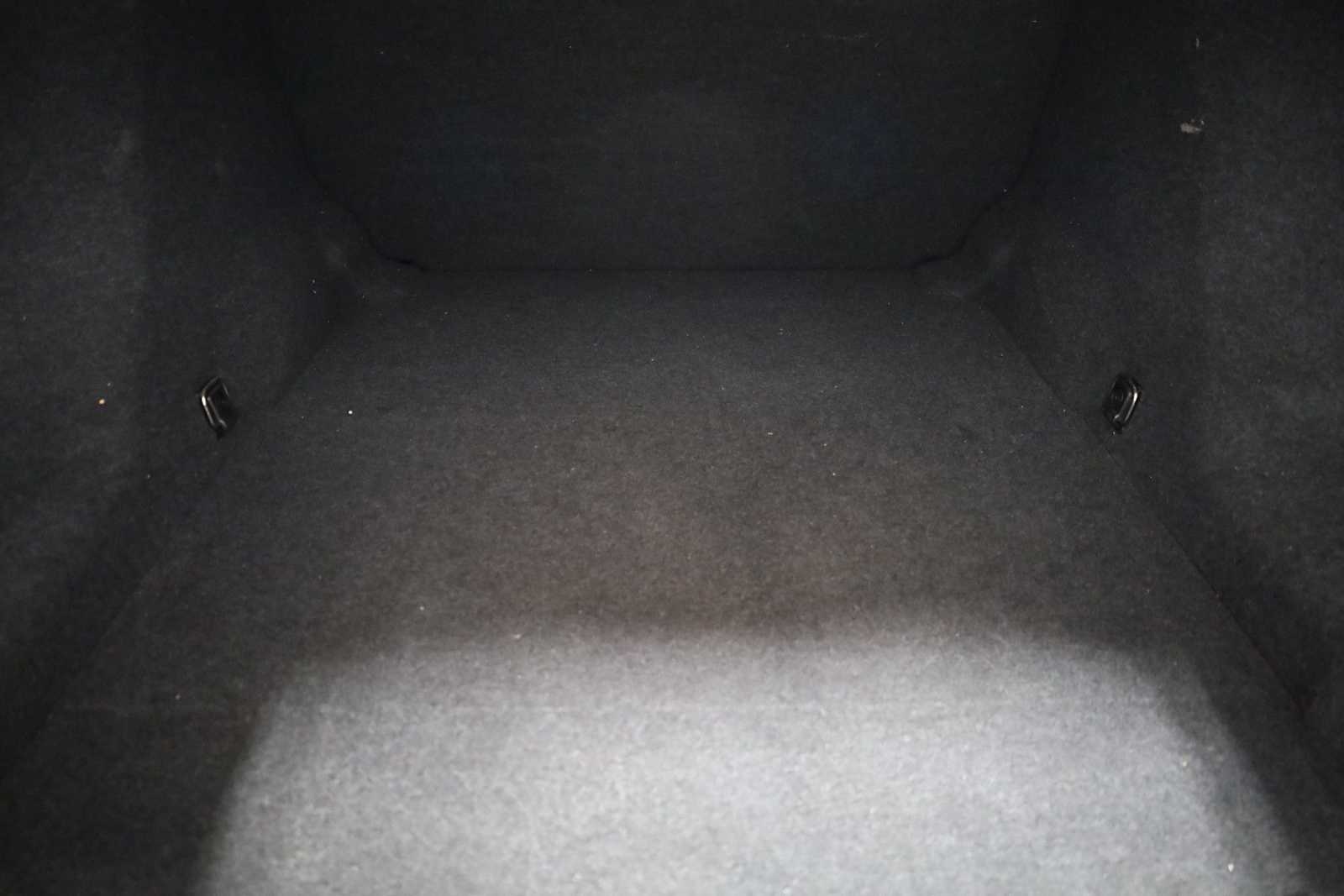 Thumbnail: 2011 BMW 5 Series - 38