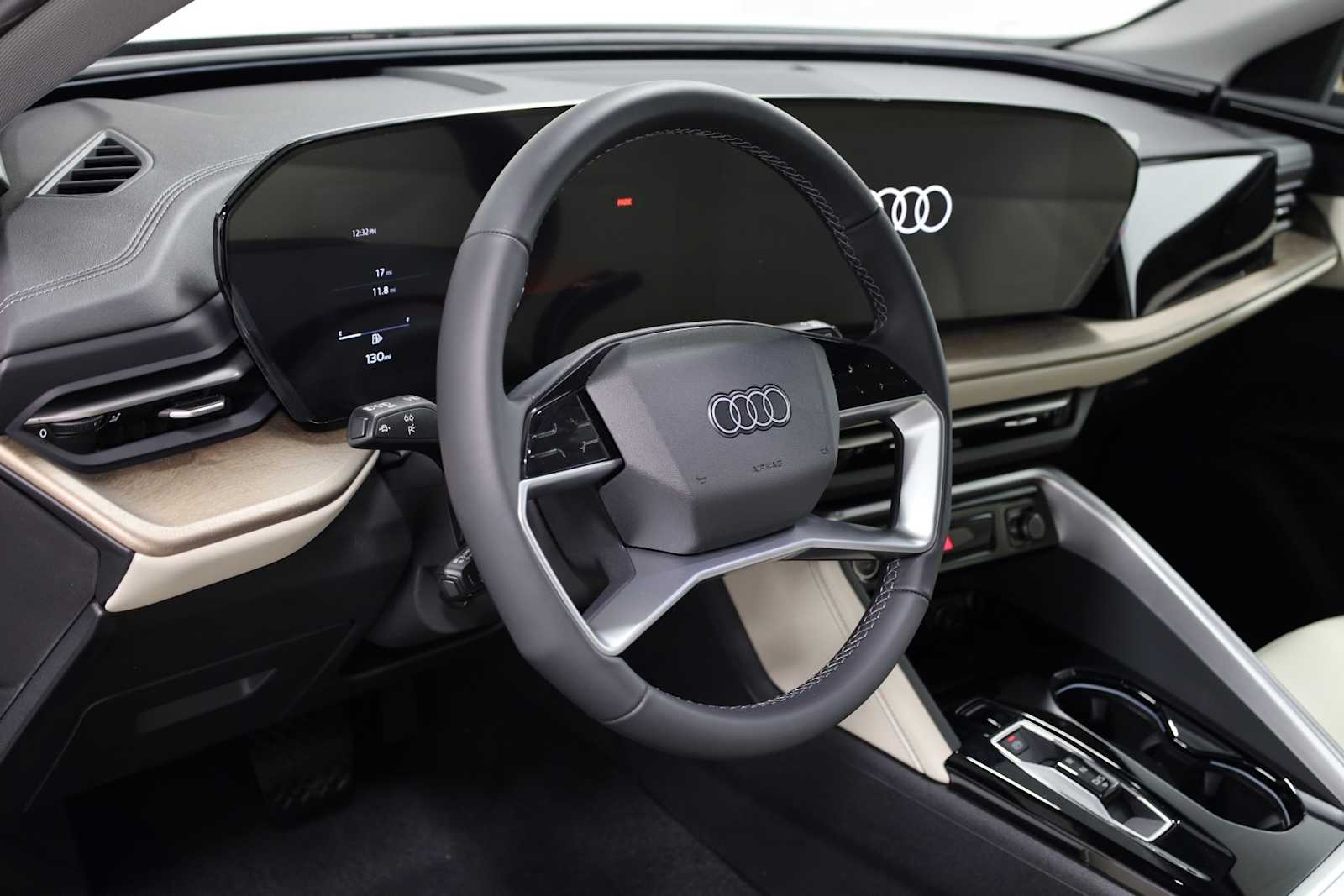 Thumbnail: 2025 Audi Q5 - 4